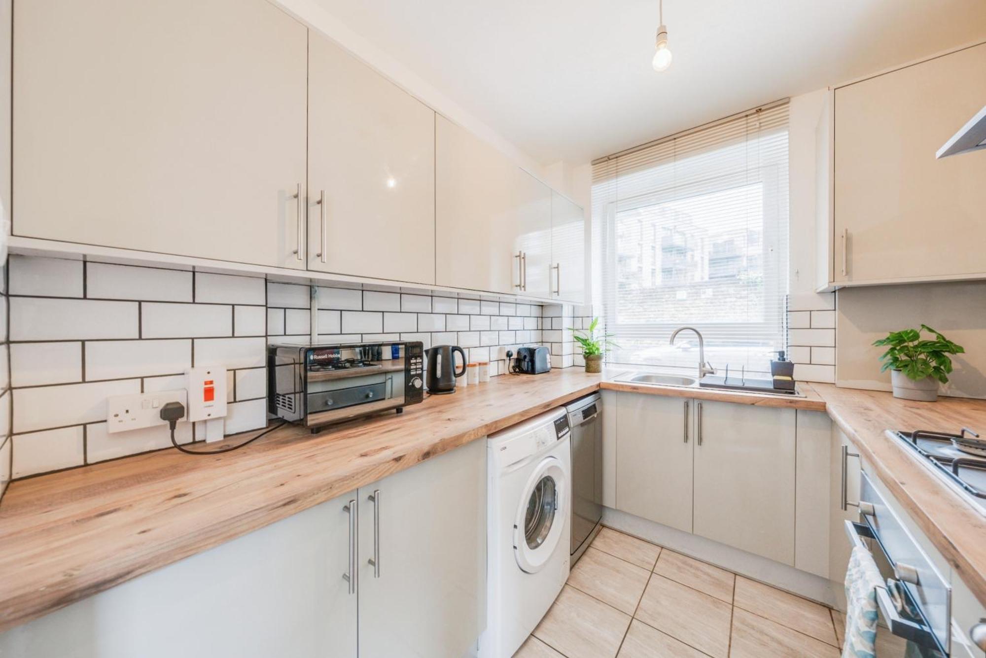 Lägenhet Stylish Flat, Bridge, Free Weekend Parking *