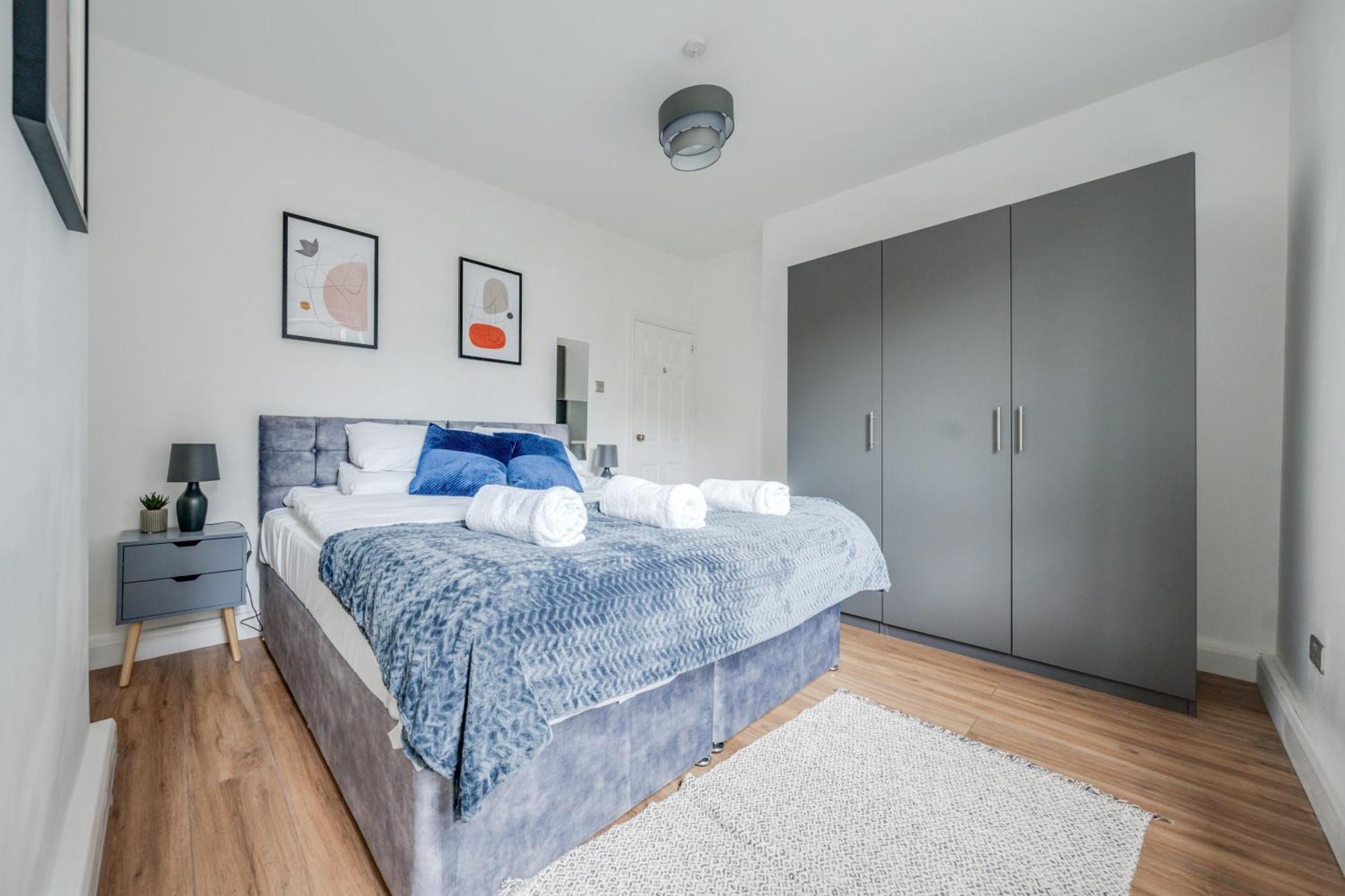 Stylish Flat, Bridge, Free Weekend Parking Lägenhet *