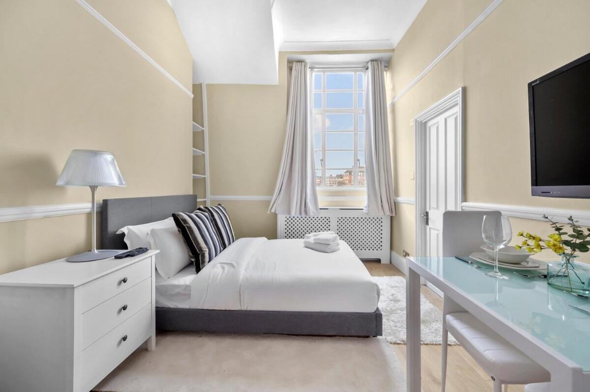 Furnished In Chelsea