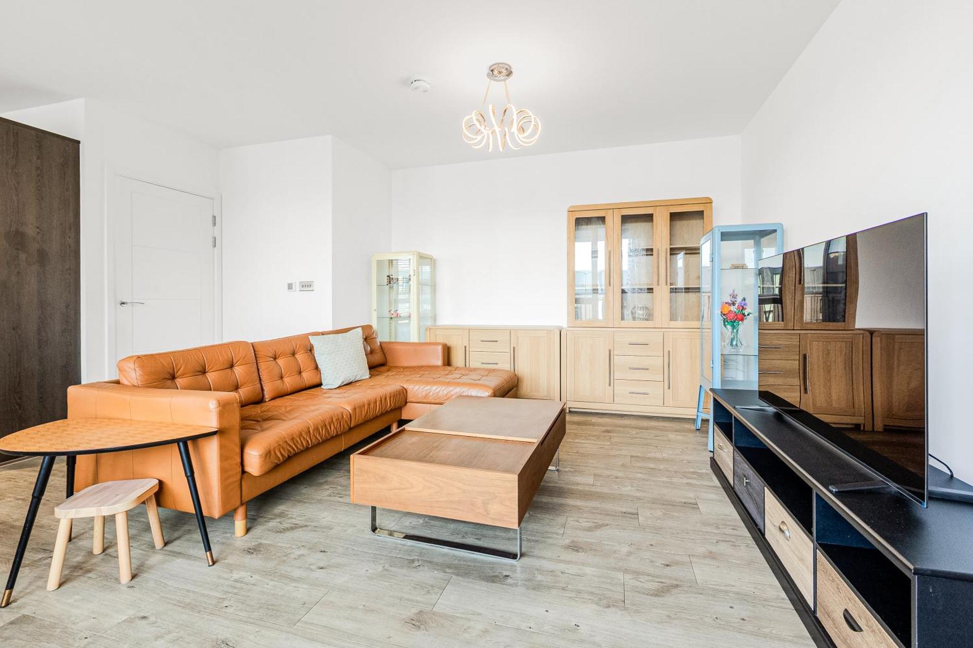 Bright 1 Bdr With Terrace & Great Travel Links Leilighet *