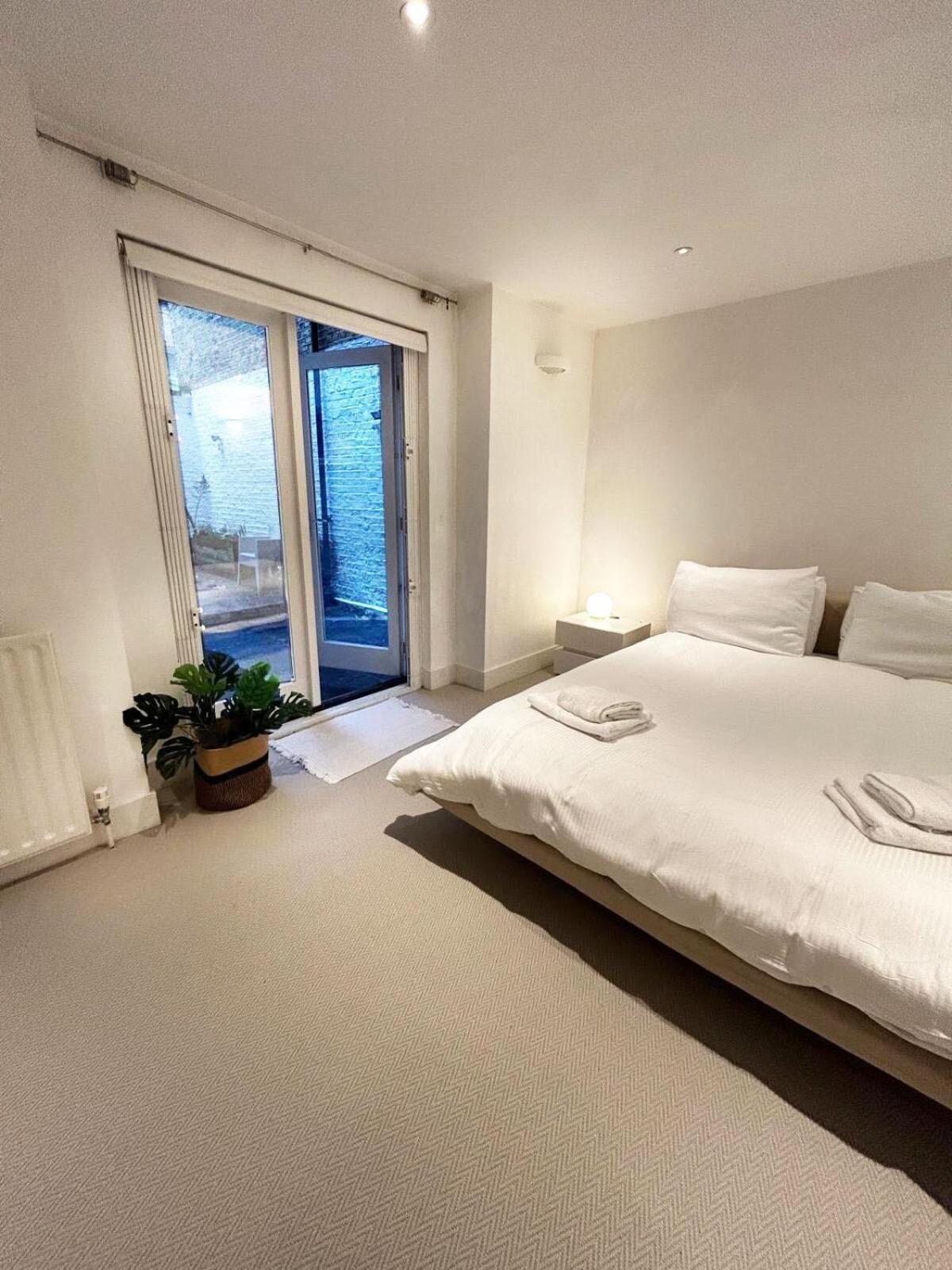 Appartement Sophisticated 2 Bed Apartment, Hyde Park Londen