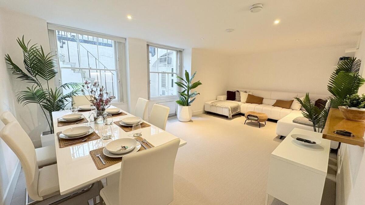 Sophisticated 2 Bed Apartment, Hyde Park Londen
