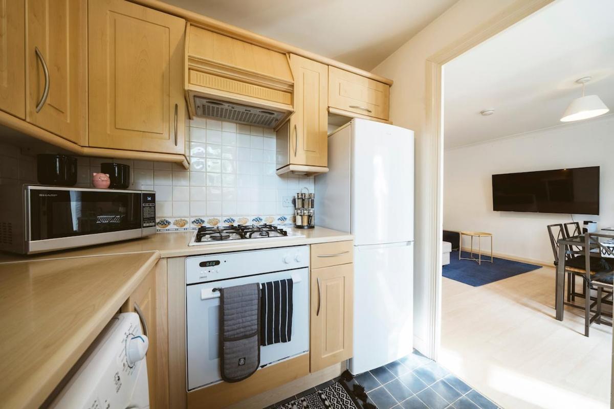Apartment Cosy 2 Bdr Flat 5 Min To Excel Free Car Parking