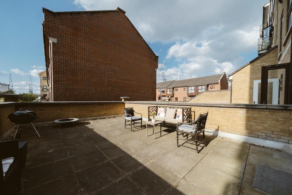 Cosy 2 Bdr Flat 5 Min To Excel Free Car Parking
