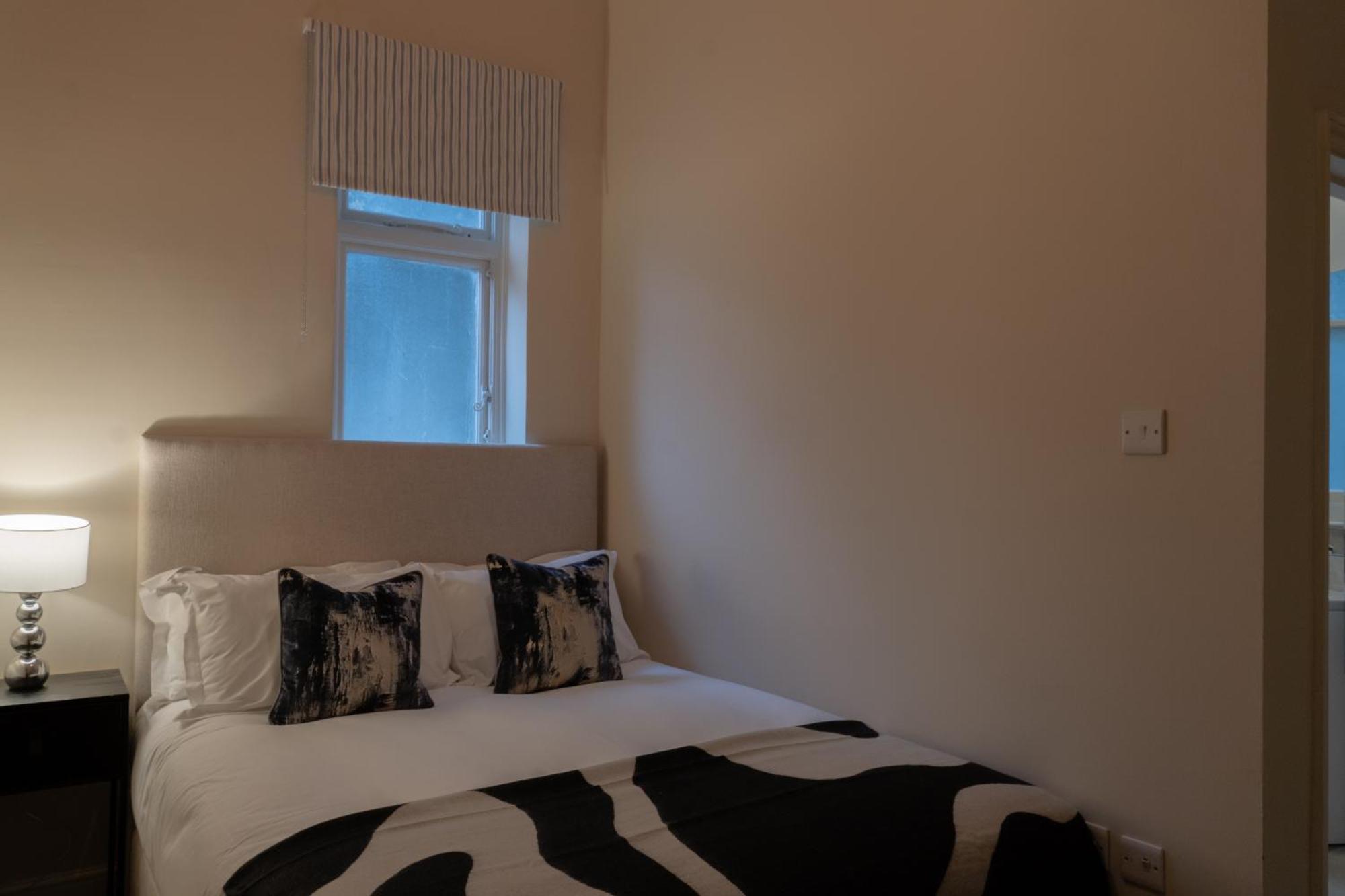 The Egerton - Luxury * Londra