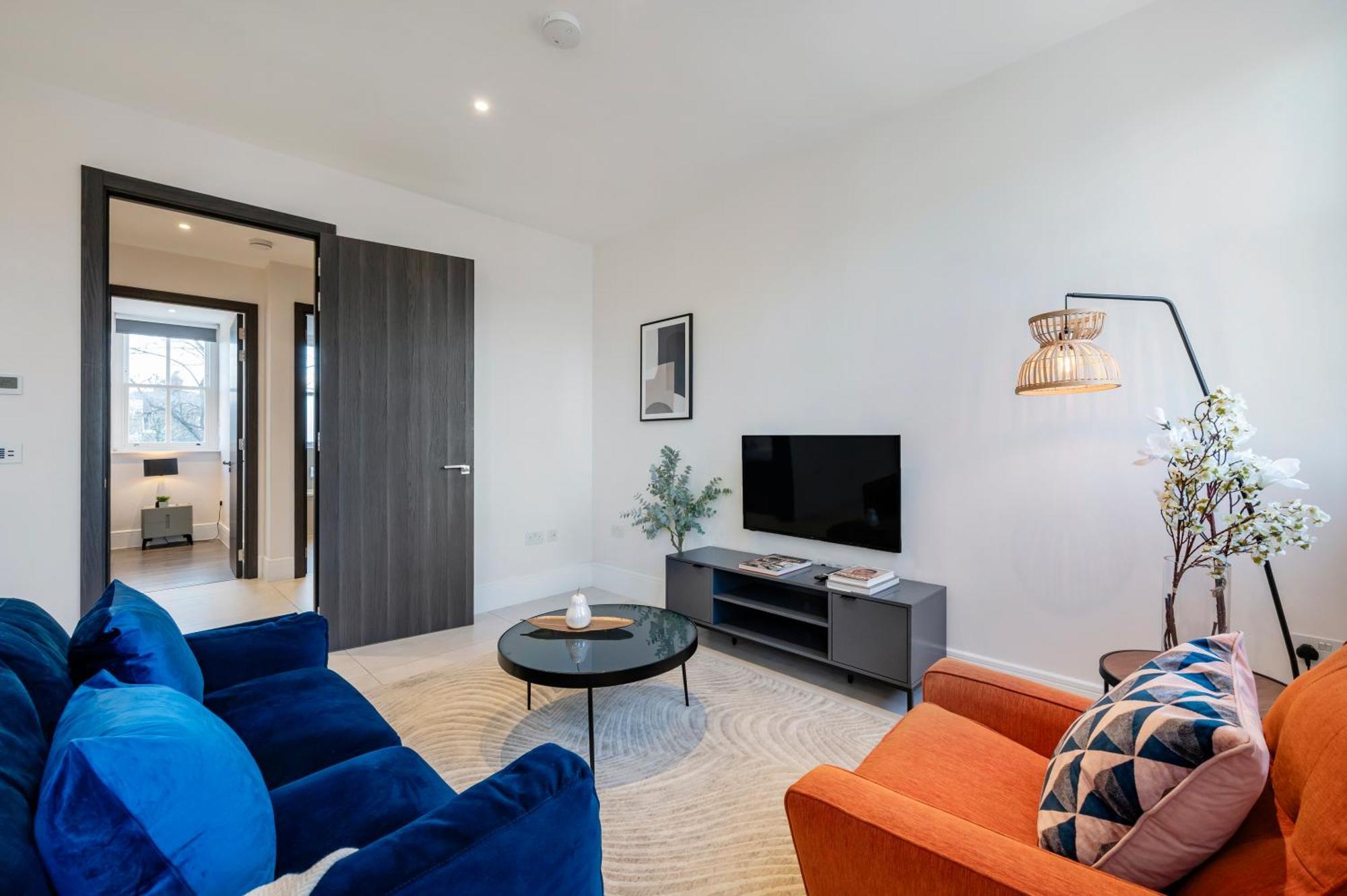 Premium Hungerford Road * London