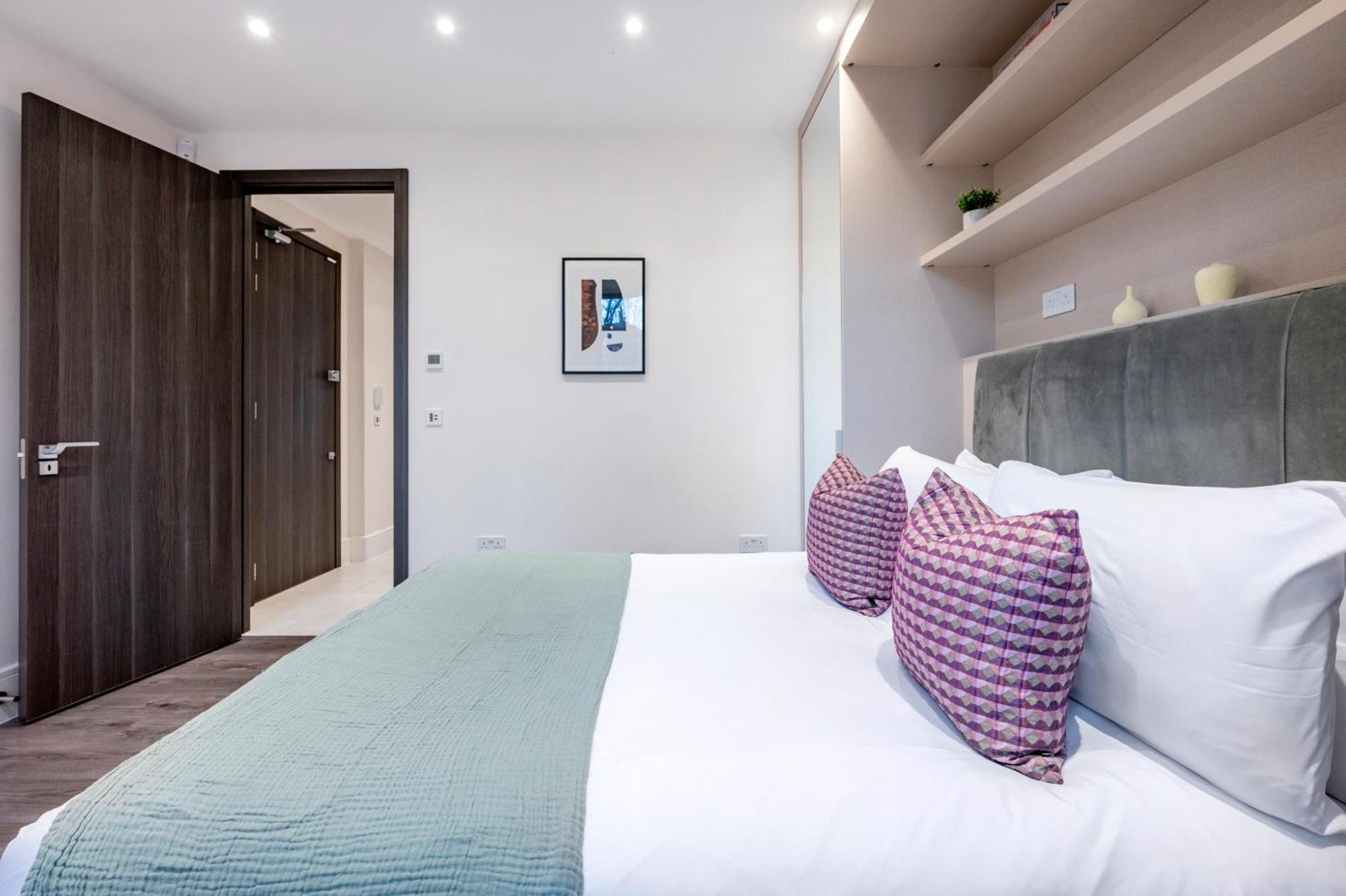 Premium Hungerford Road Apartment London