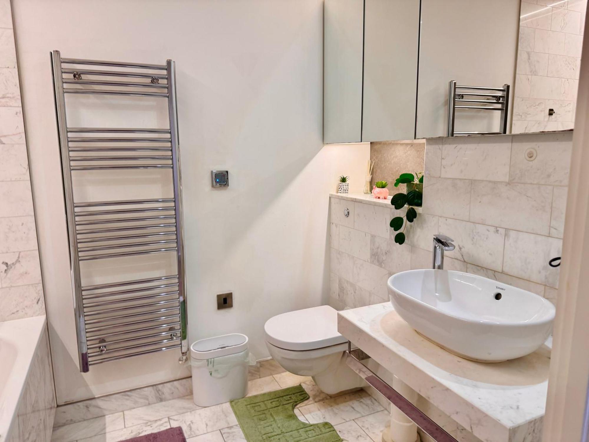 Appartement Scenic View 1-bed Near Downtown With Free Wifi