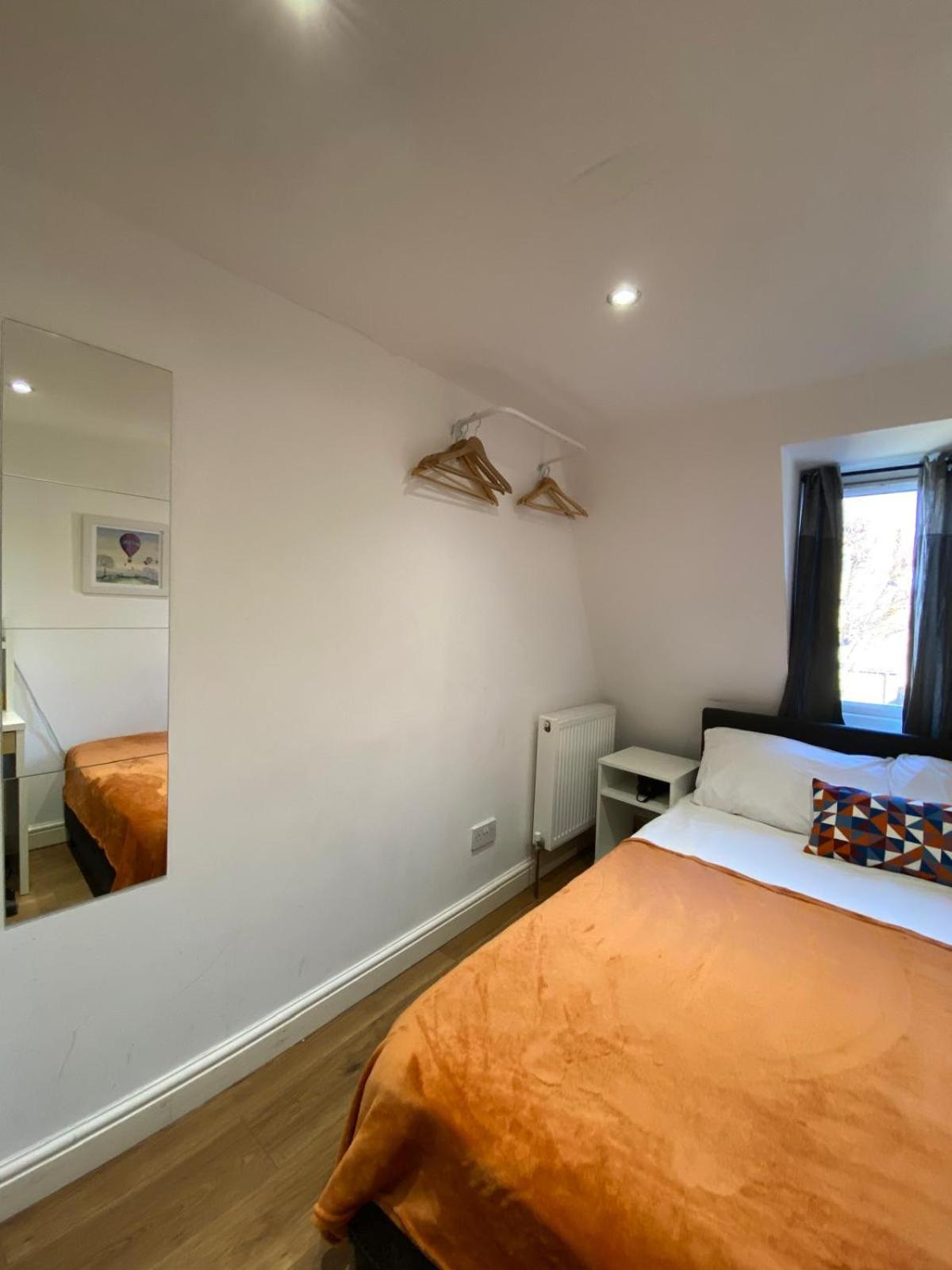 Fabulous Private Bedrooms Near Euston Station, Central London Rum i privatbostad