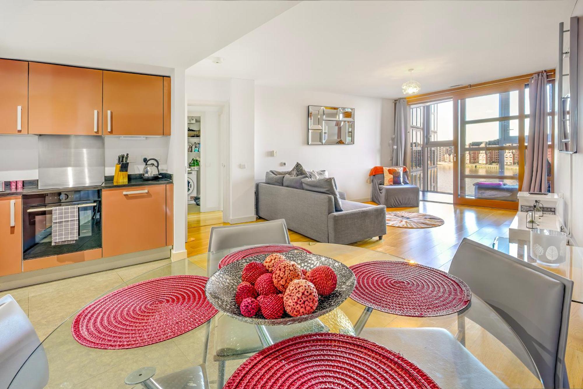 Cozy 1-bed Flat With Gym Access & Charming Vibe Lägenhet