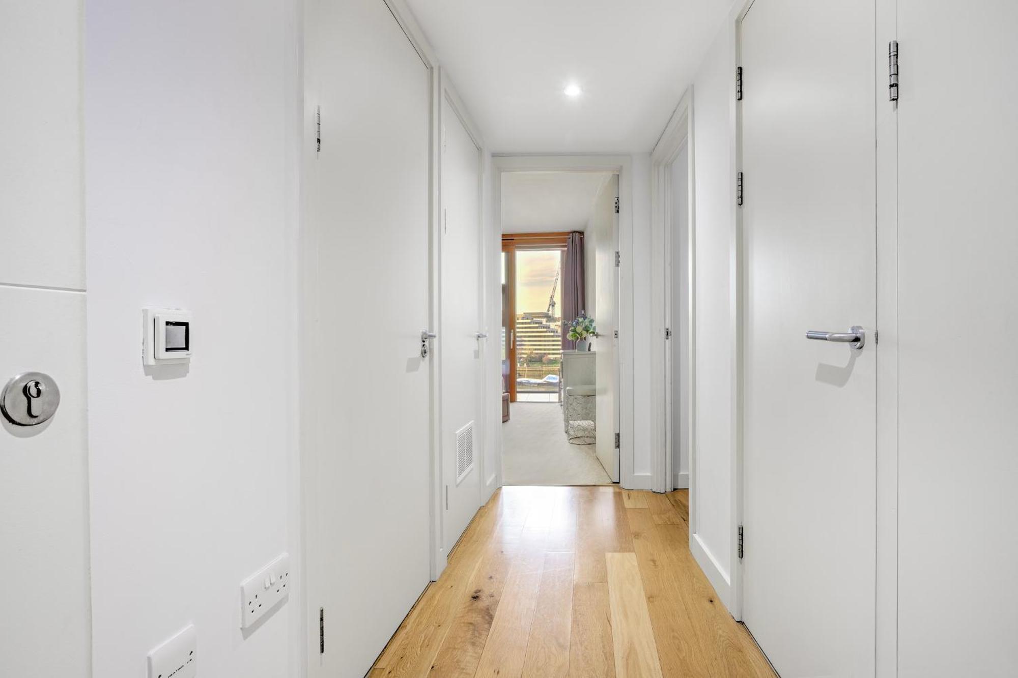Cozy 1-bed Flat With Gym Access & Charming Vibe Apartment *