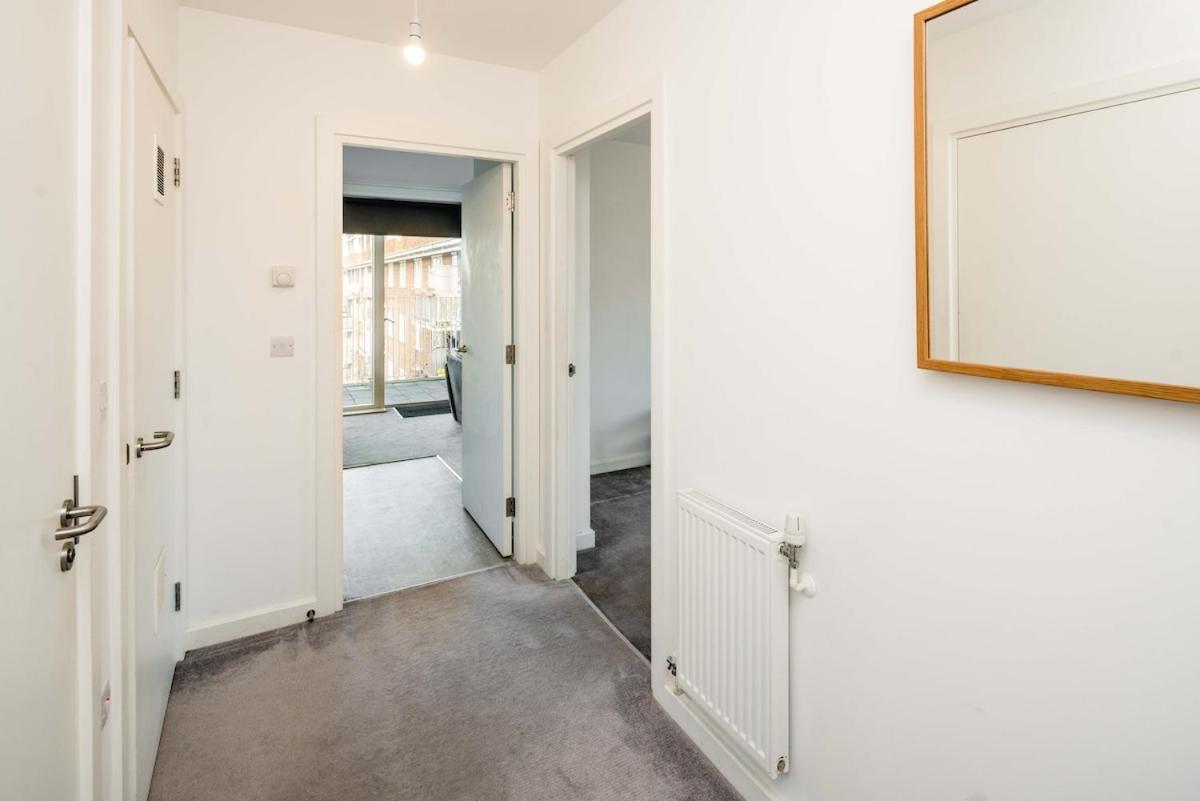 Lägenhet Spacious 1bedroom London