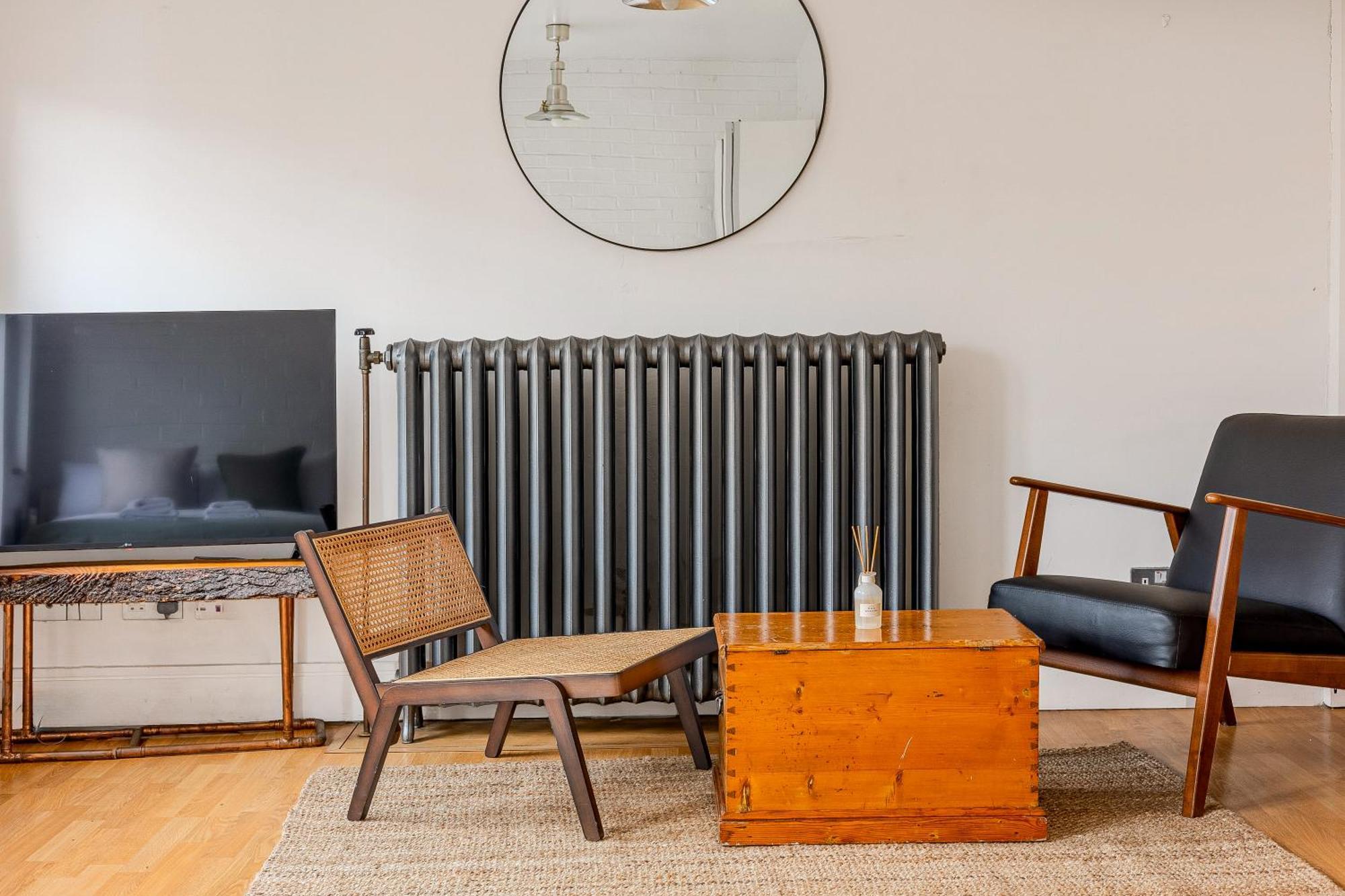 Lit & Airy In Vibrant Spitalfields