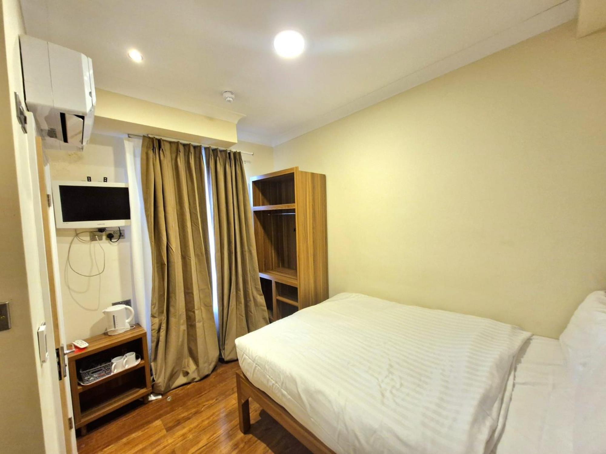 Olympia Inn Hotel Hotel 3*