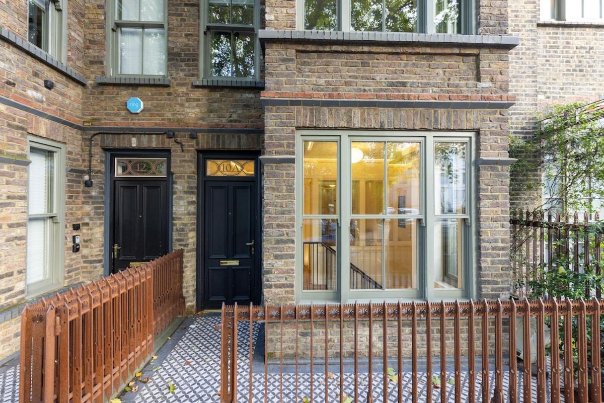 Entire Primrose Hill Townhouse - Modern Oasis #2 Ferienhaus London