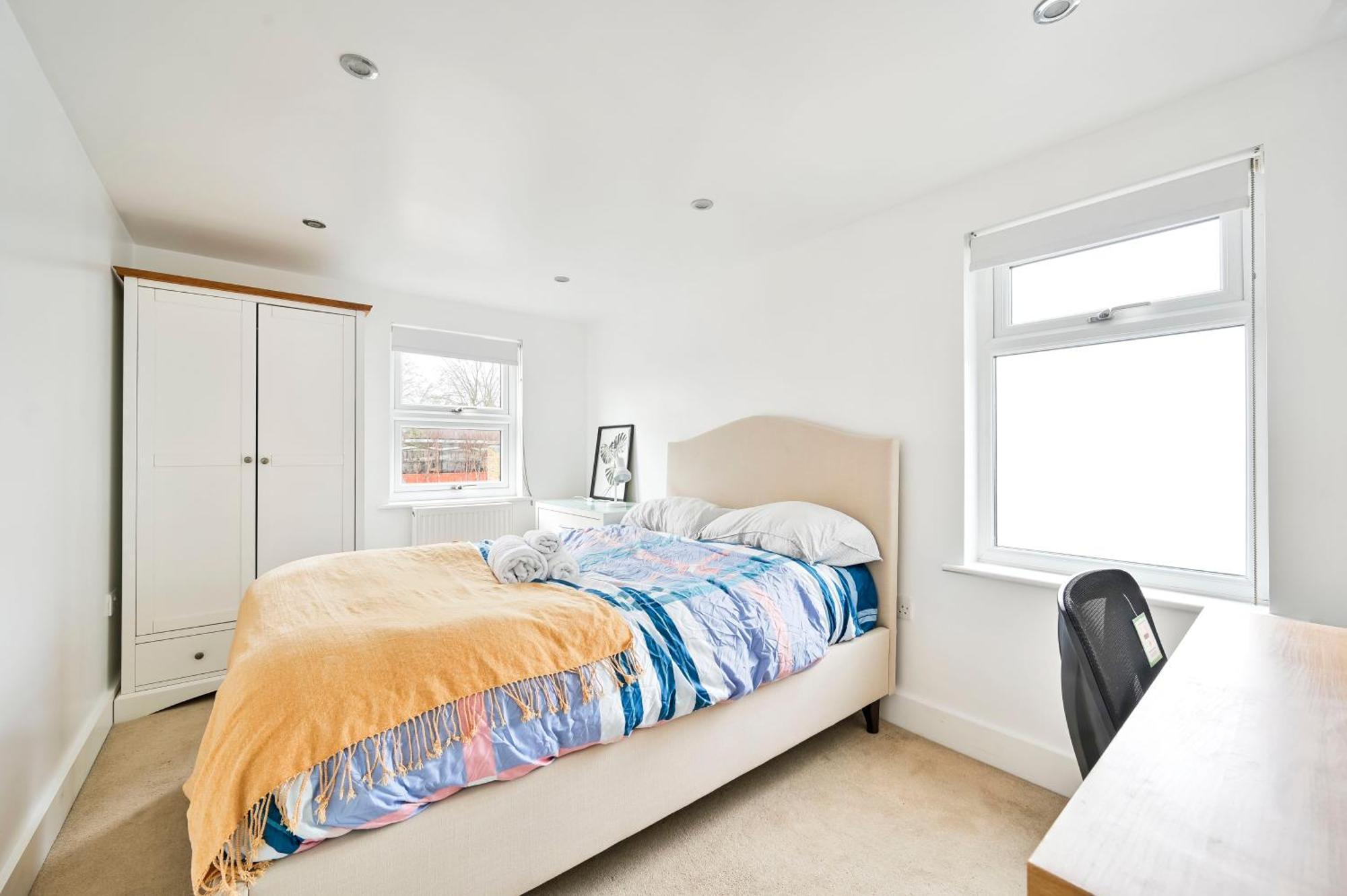 Lovely 4 Bedrooms Entire House In Hammersmith Londra