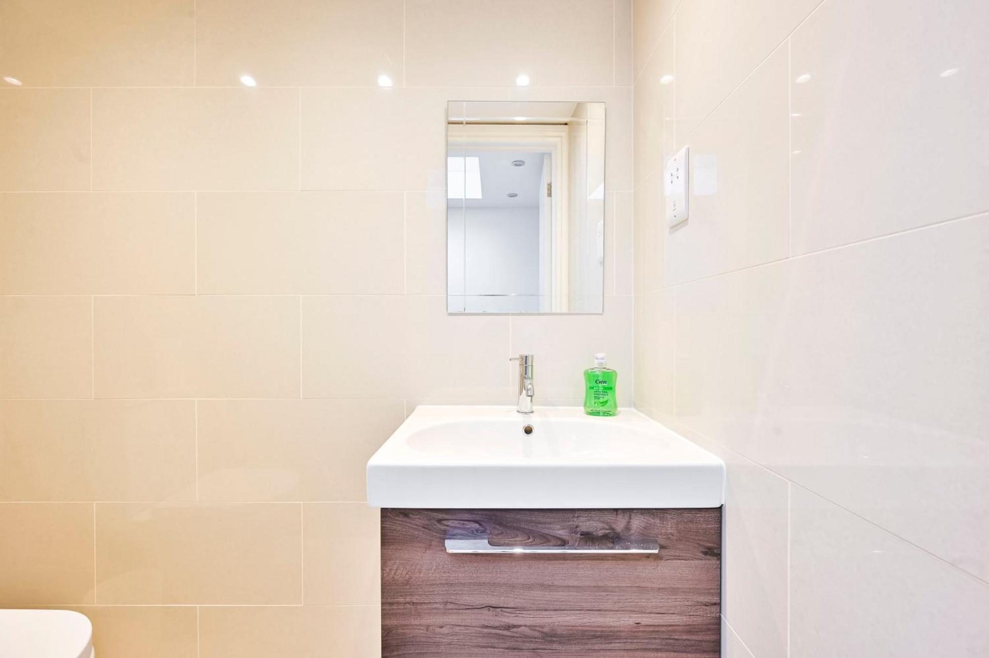Lovely 4 Bedrooms Entire House In Hammersmith Appartamento *