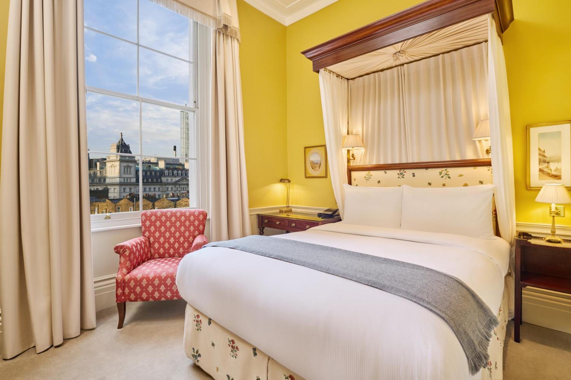 Roseate House 5*