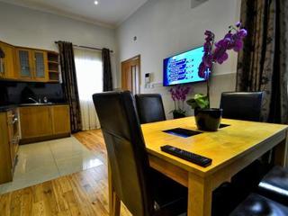 Hyde Park Apartment