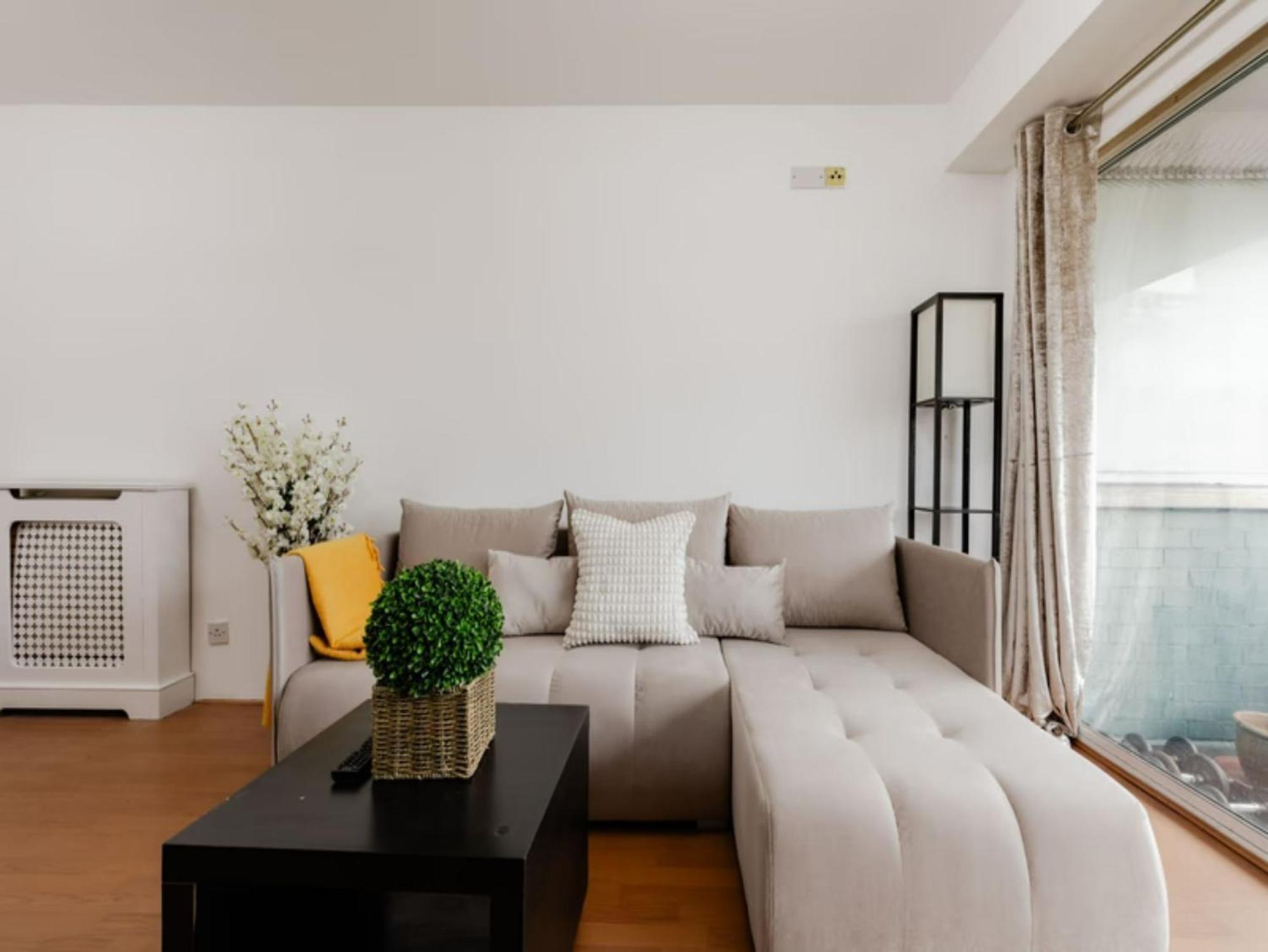 Luxurious Entire In Paddington Apartment *