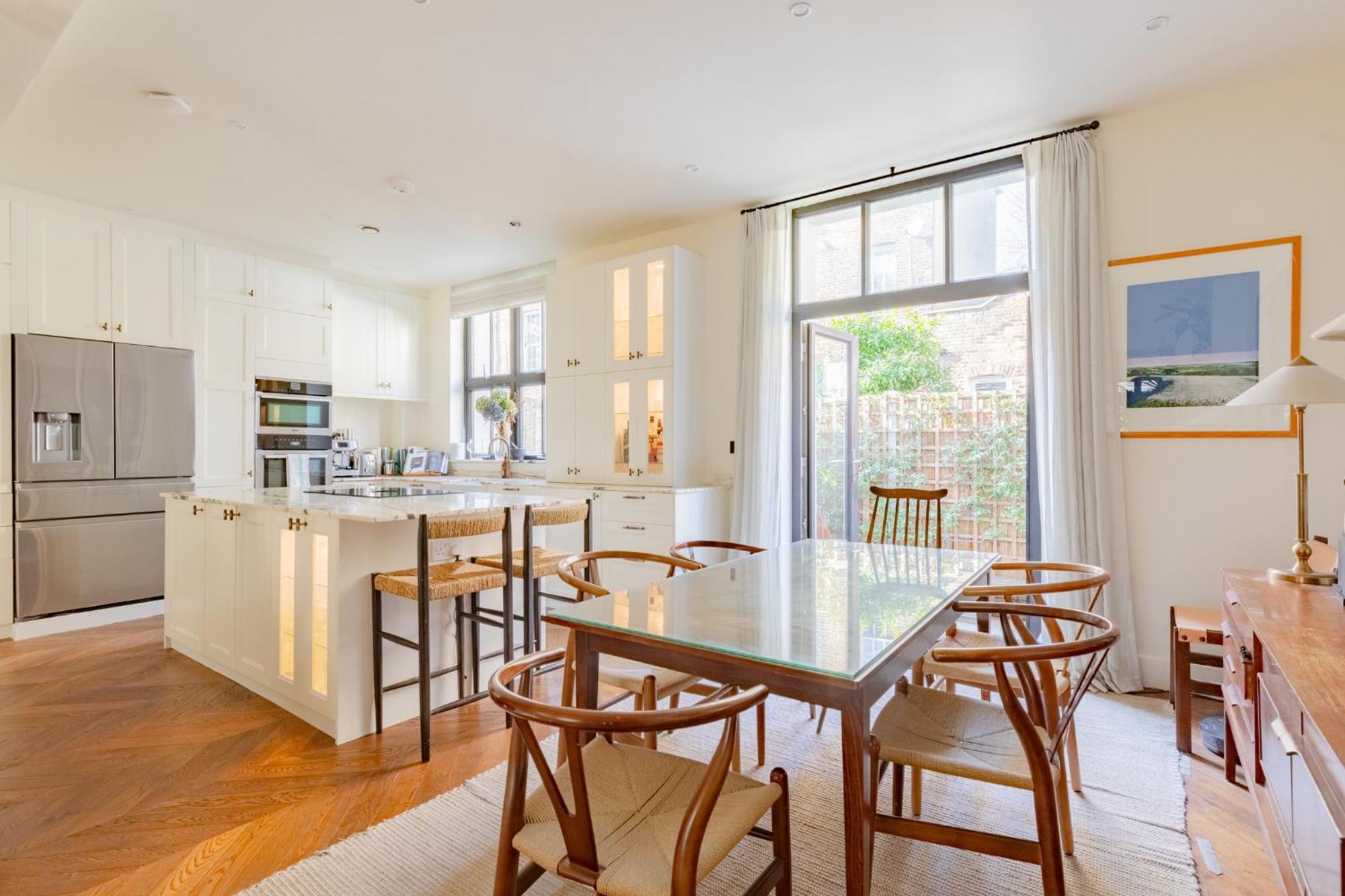 Ferienhaus Impeccably Curated 2bd South East *