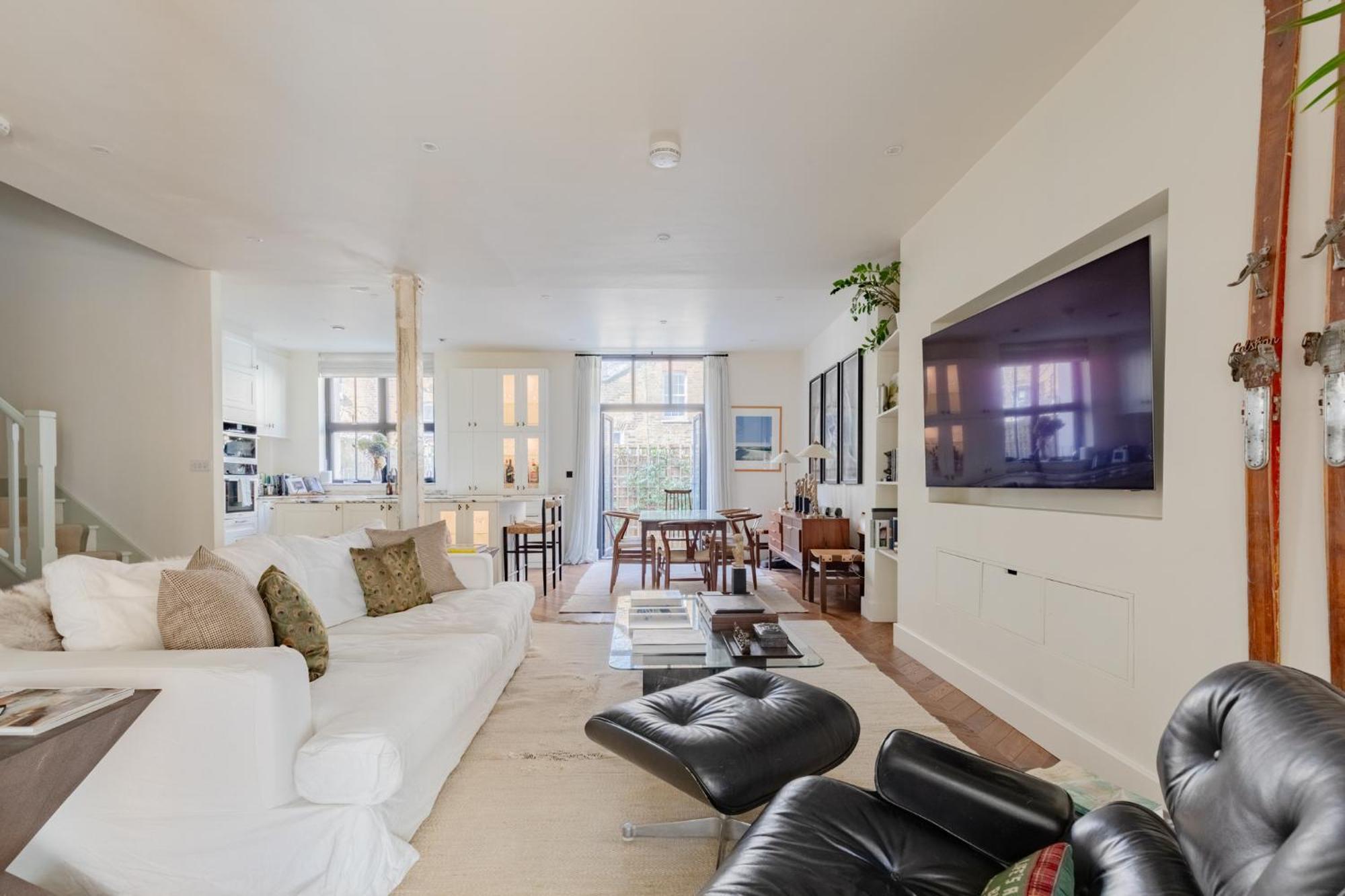 Ferienhaus Impeccably Curated 2bd South East