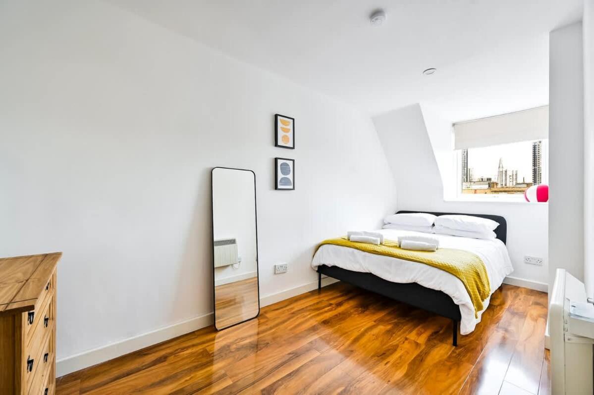 Lägenhet Spacious 2 Bed Duplex - Zone 1 - Workspace *