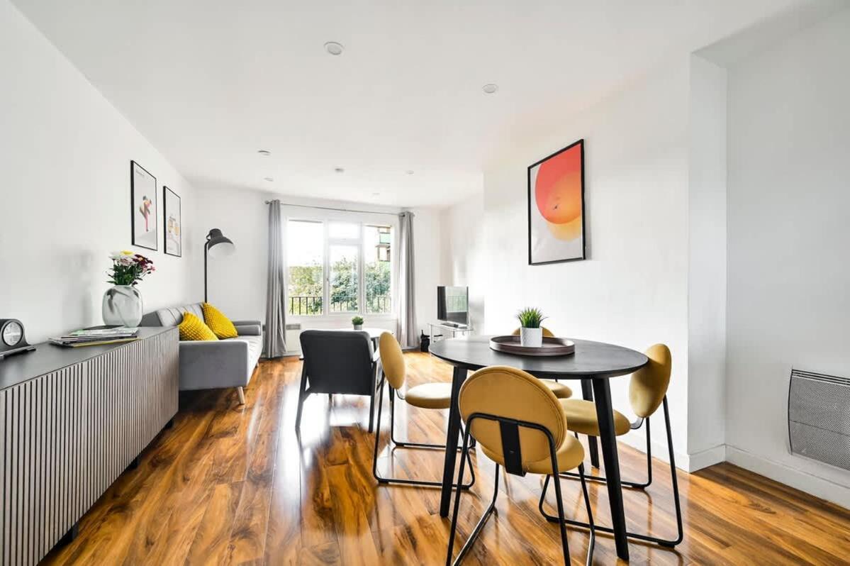 Lägenhet Spacious 2 Bed Duplex - Zone 1 - Workspace *