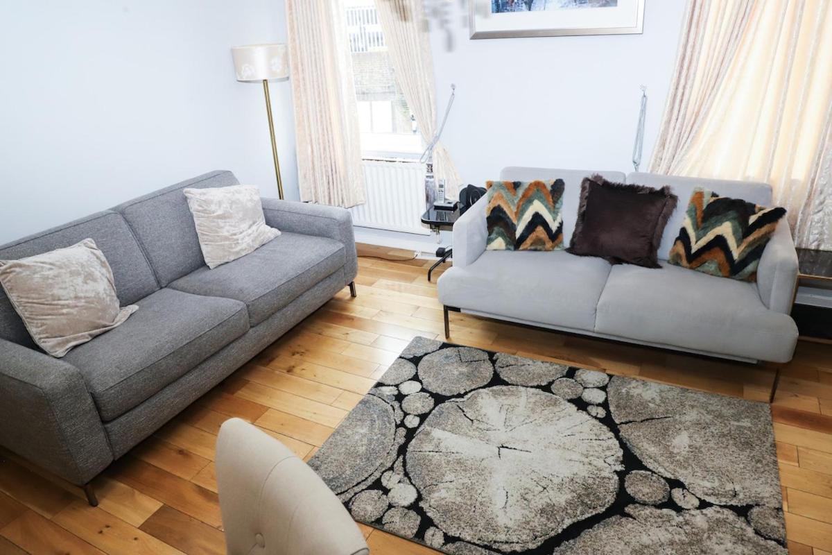 Appartement Great Location, Direct Links To Bridge! *