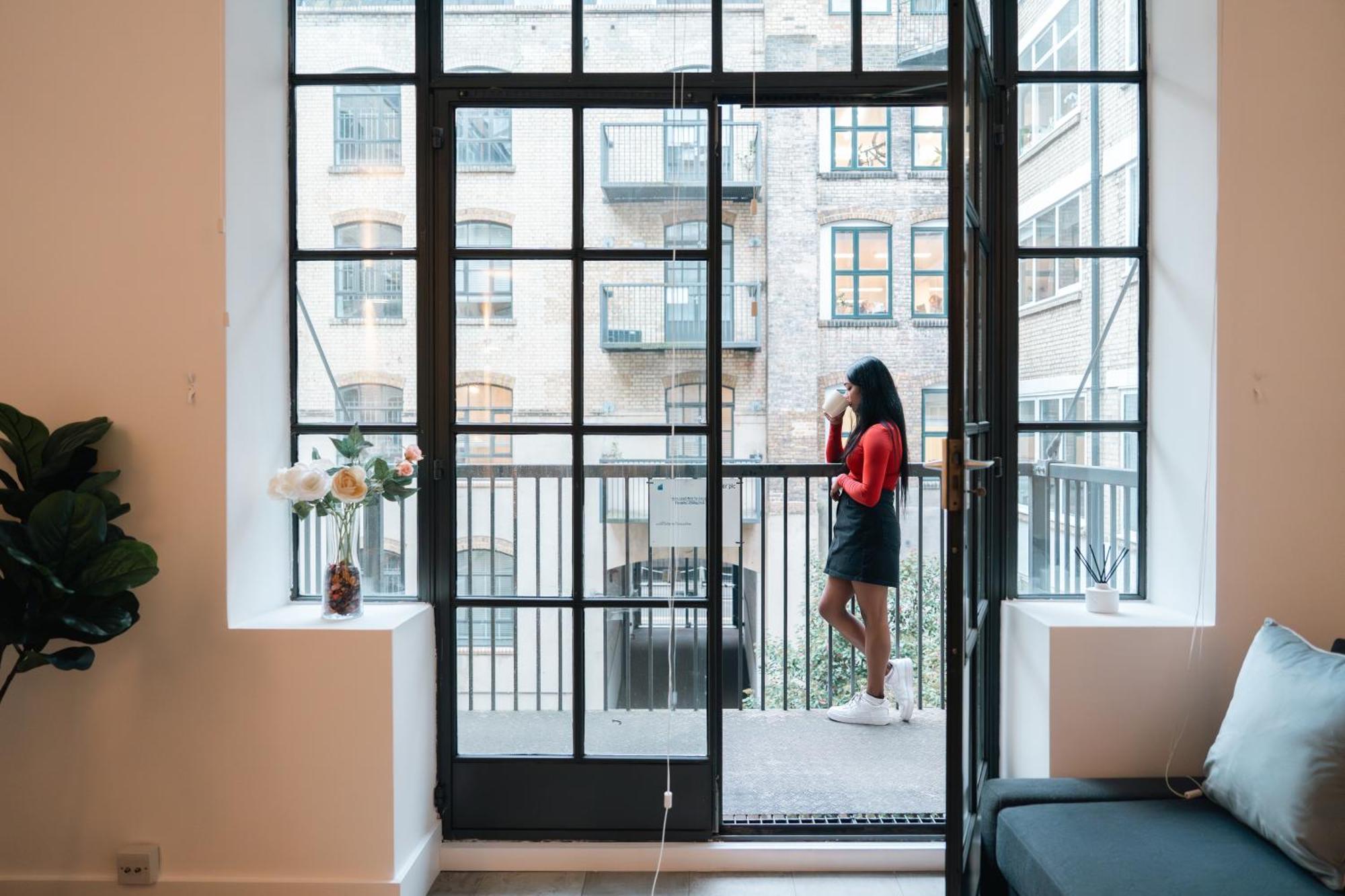 Appartement Stylish 2-bedroom Flat With Balcony In Clerkenwell *
