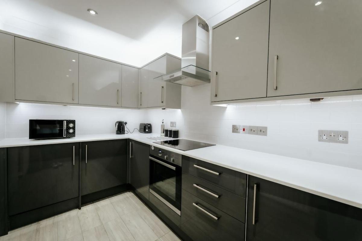 Modern 2-bedroom Next To Chelsea Stadium Appartement Londres
