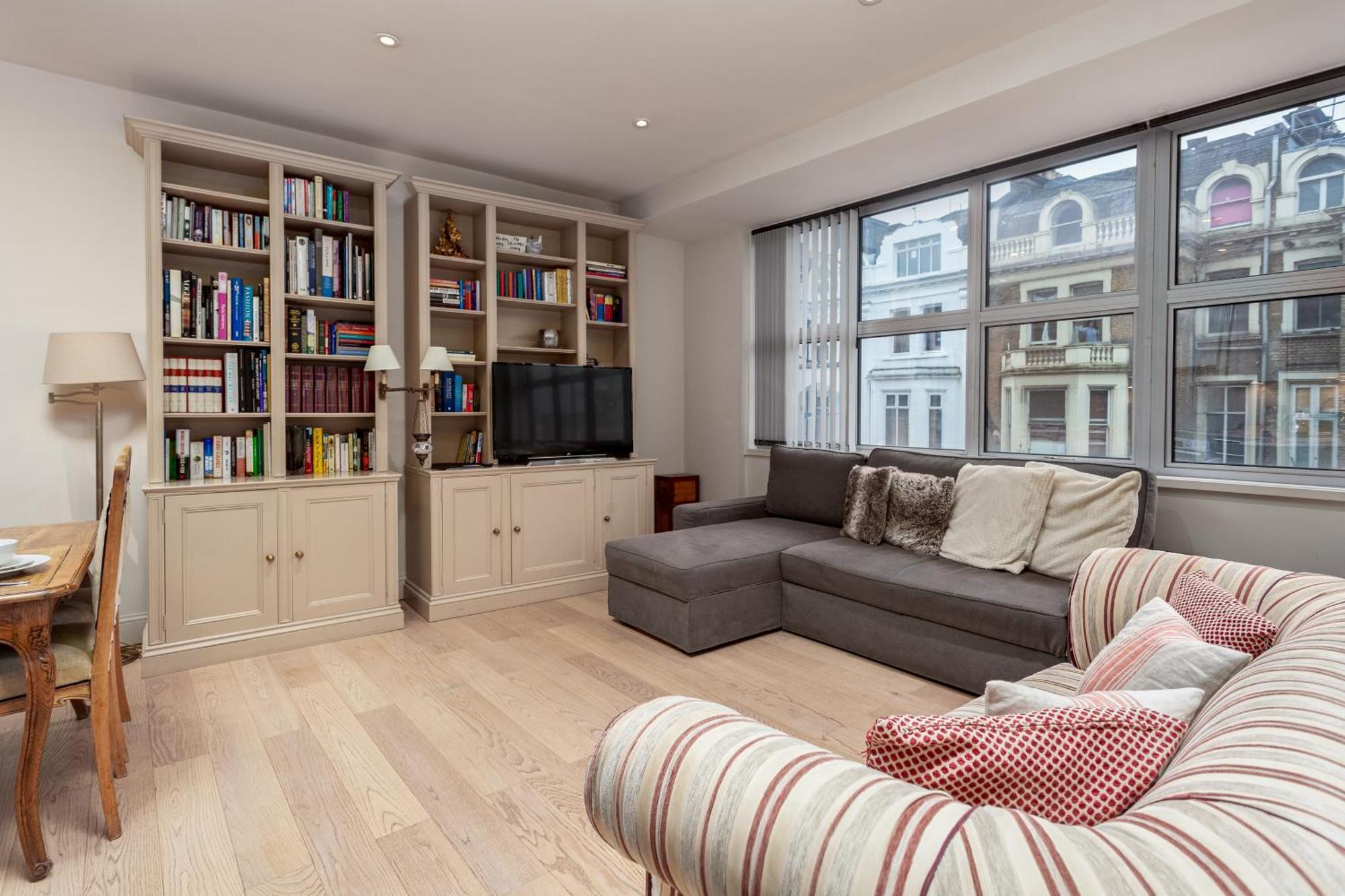 Stylish One Bedroom Oasis, Kensington * Londen