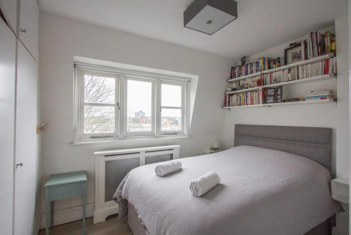 Charming Floor In Earls Court Leilighet London