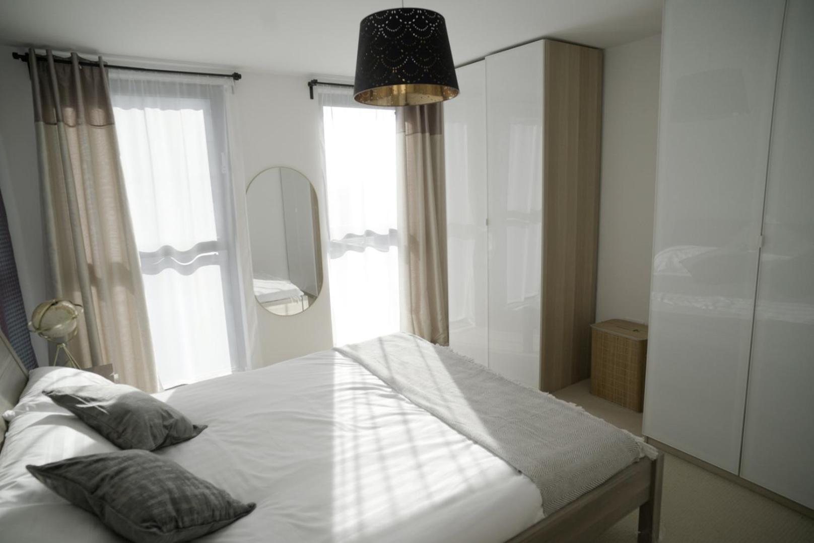 Lejlighed Stylish & Spacious 2-bed In Hale Village - Perfect For Your Stay! London