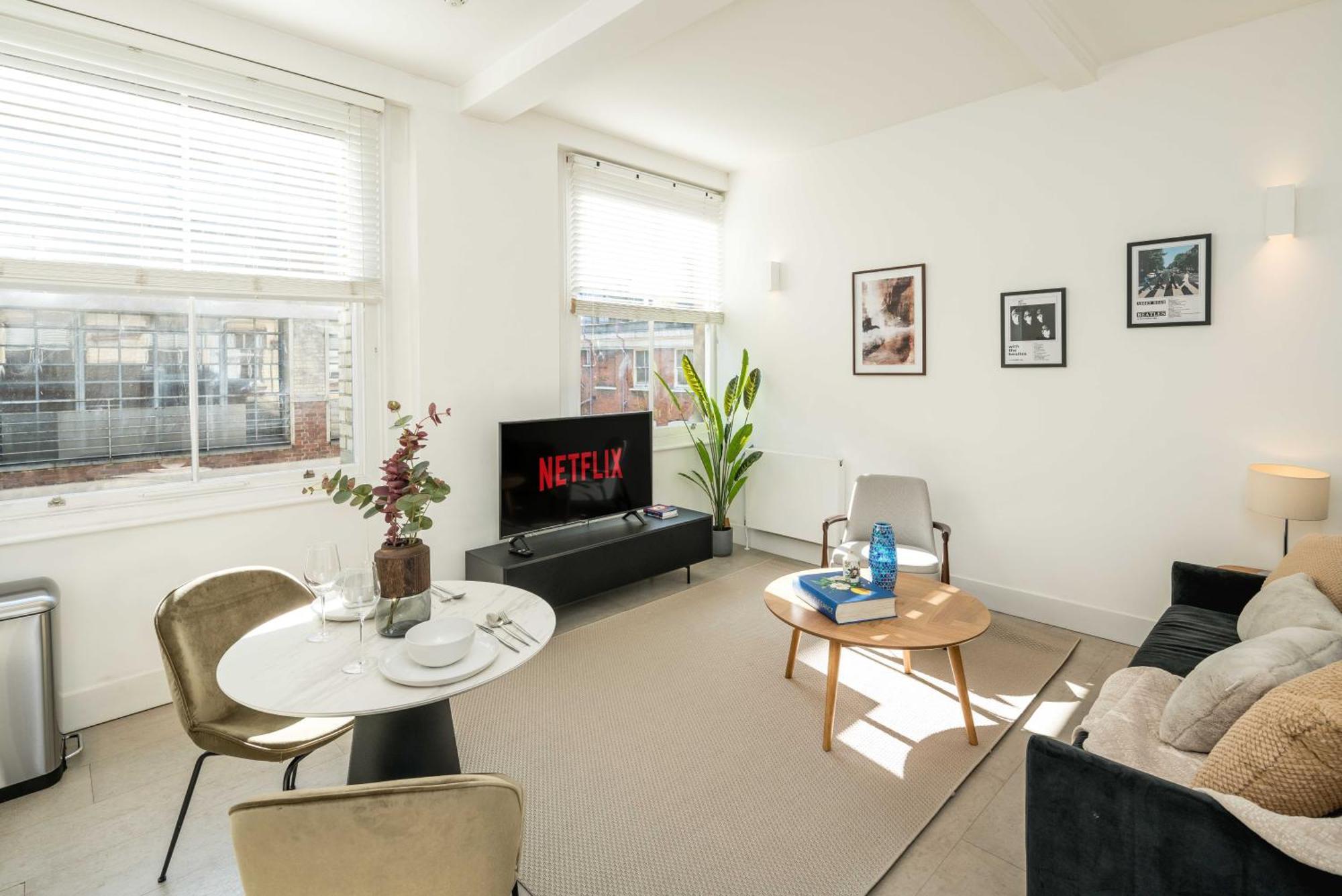 2bed Flat In Heart Of -st Paul -hatton Garden London