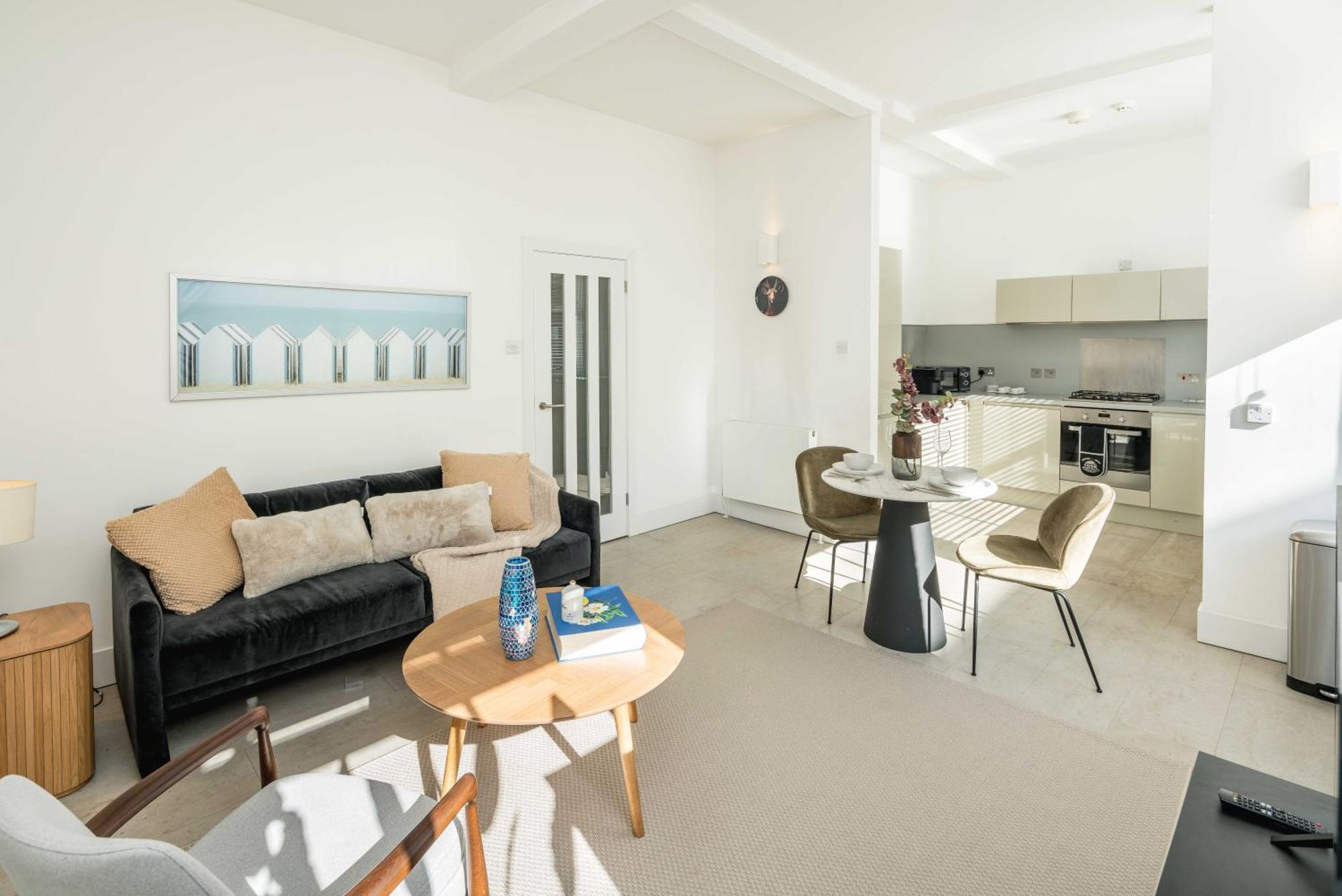 2bed Flat In Heart Of -st Paul -hatton Garden * London