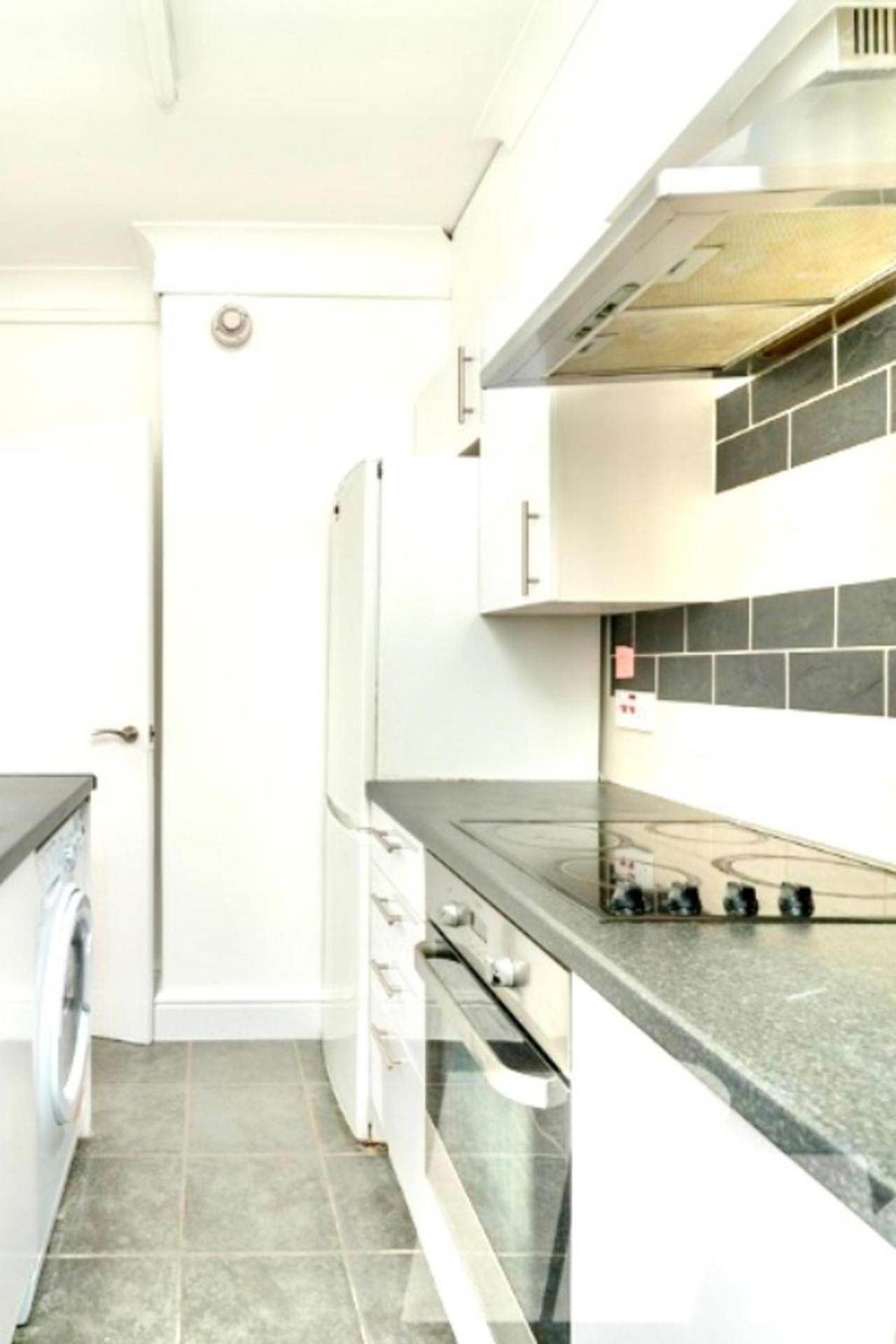 Retreat - 2 Bedroom *