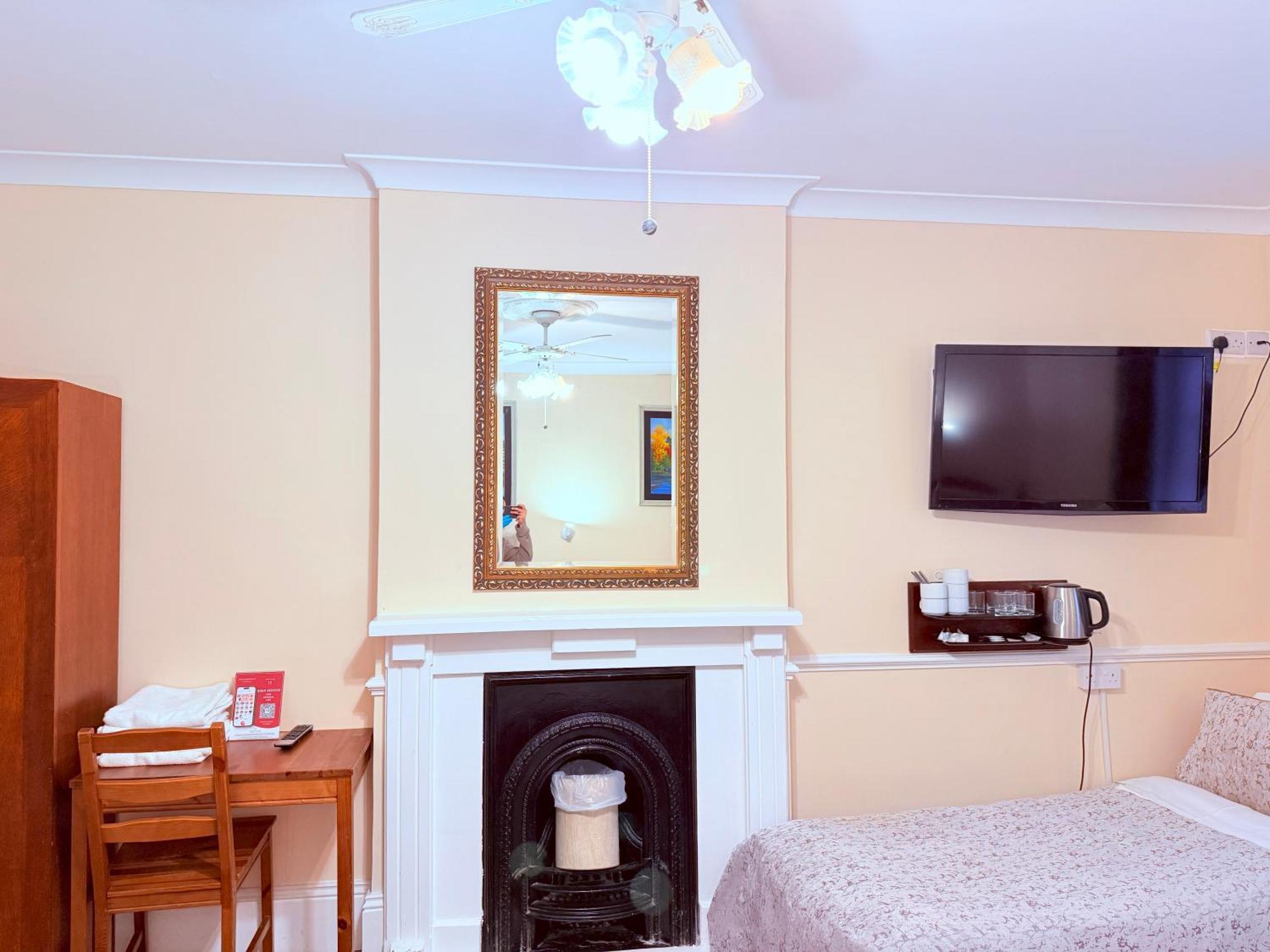 Affittacamere Europa House Hotel, Paddington 2*