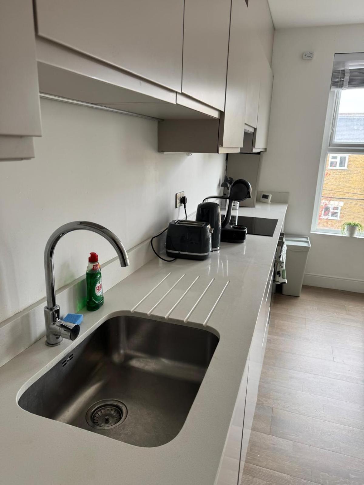 Appartement Superb 2-bed-flat 3 Southwell Londen