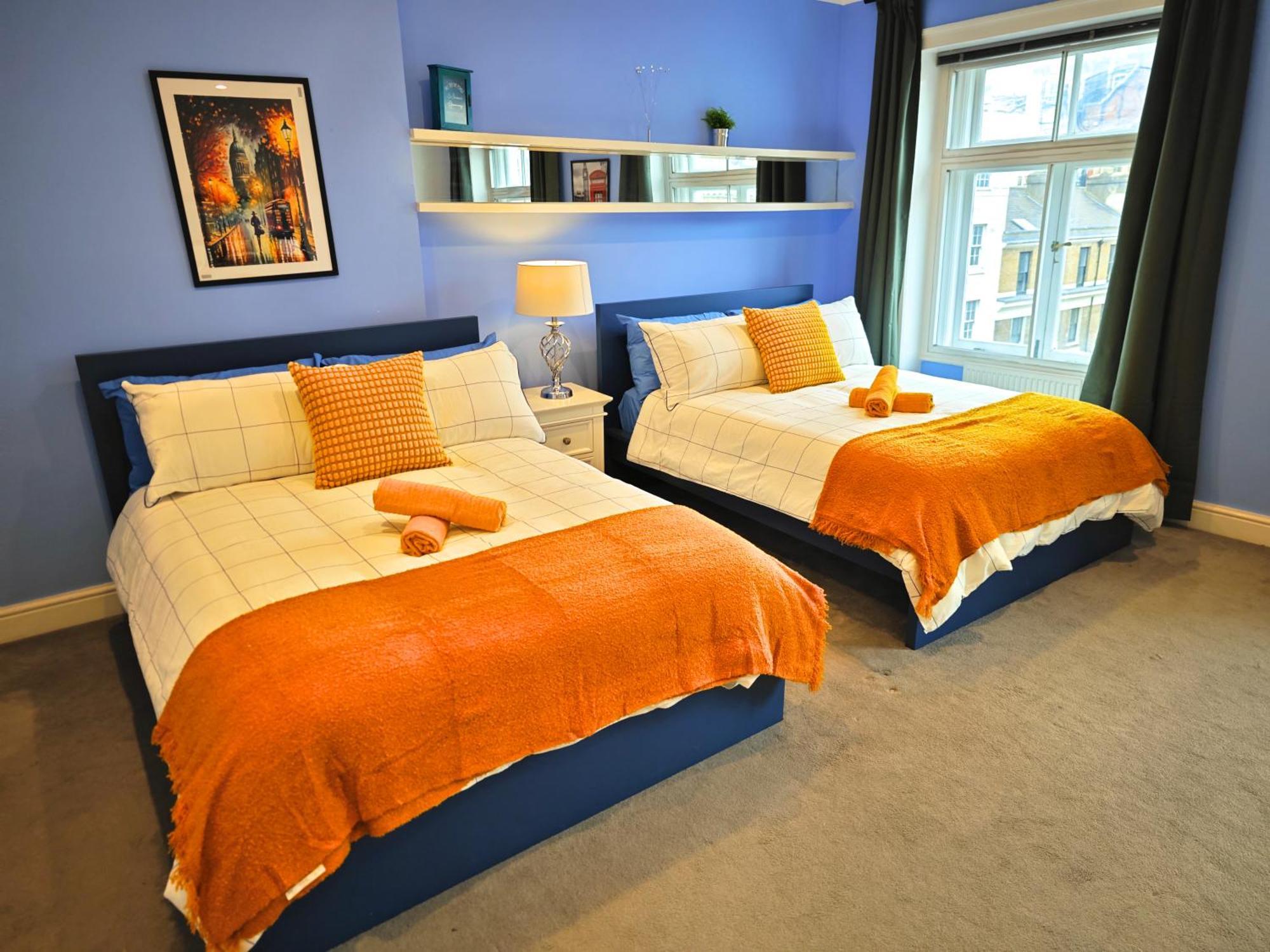 Luxury 3-bed Flat - 1 Min From Baker Street Station Leilighet London