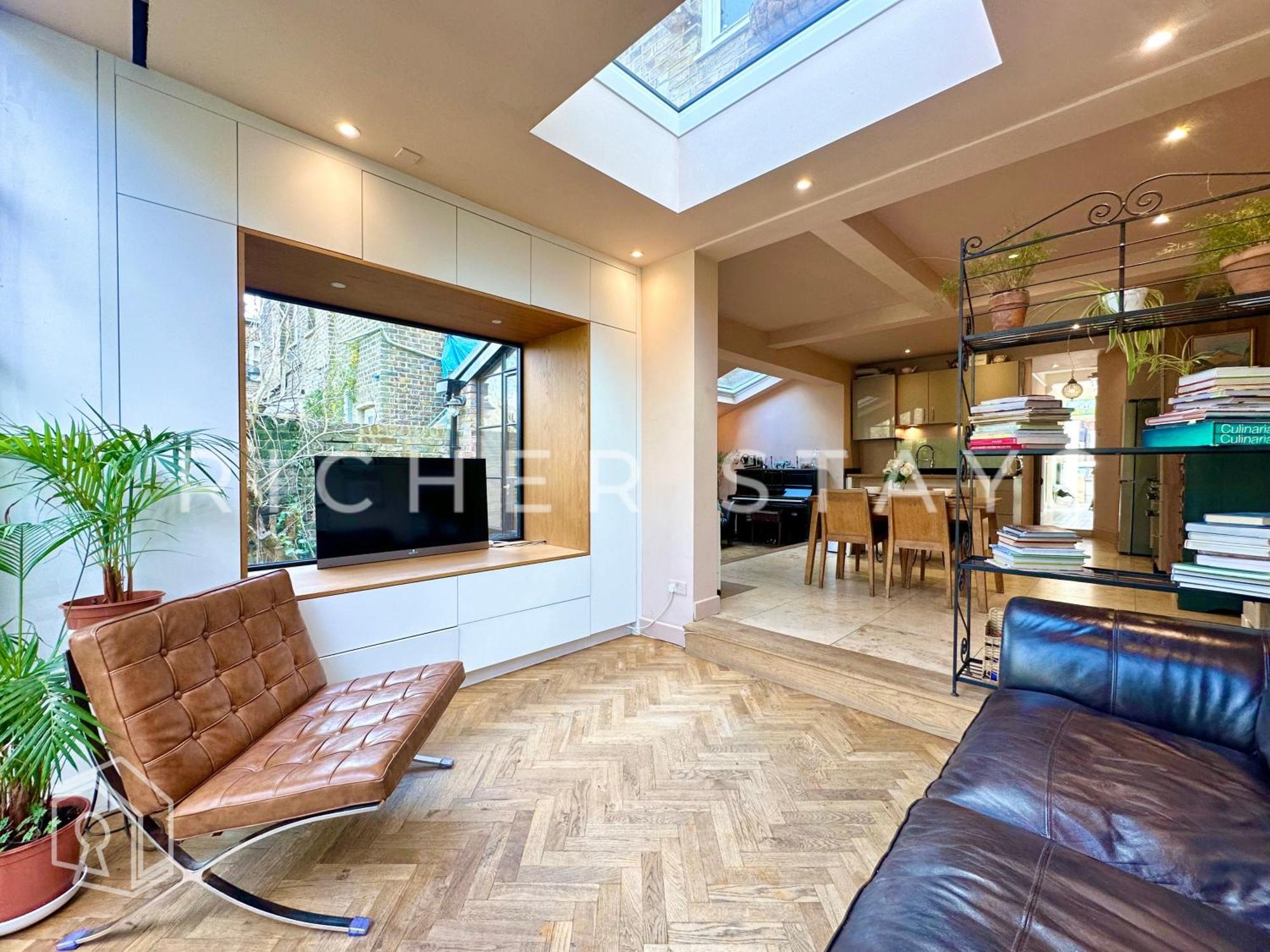 Bohemian Notting Hill Flat, Garden & Amenities Appartement *