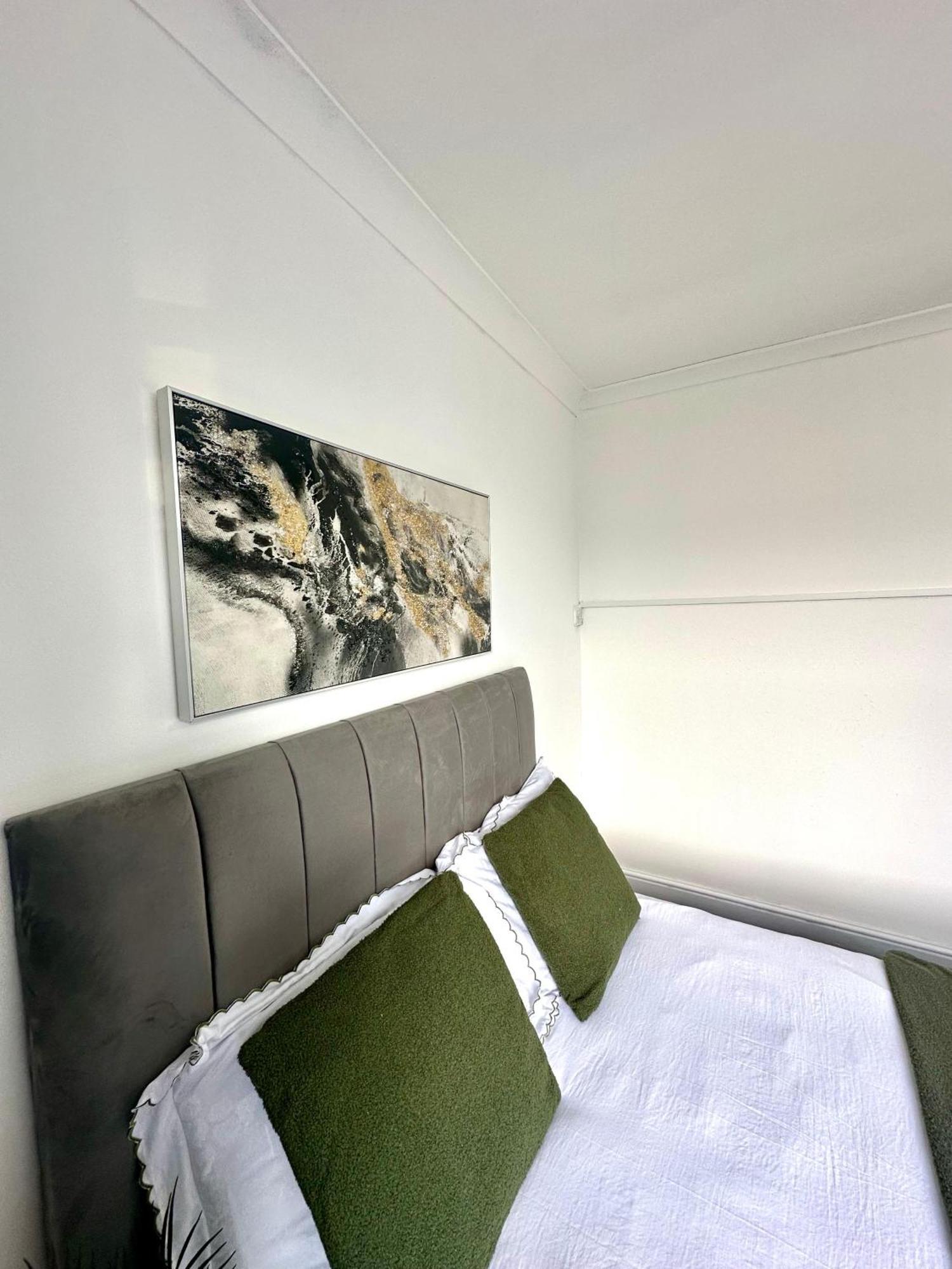 Stunning 4 Bedroom Flat In Kingscross, St Pancras! Leilighet *