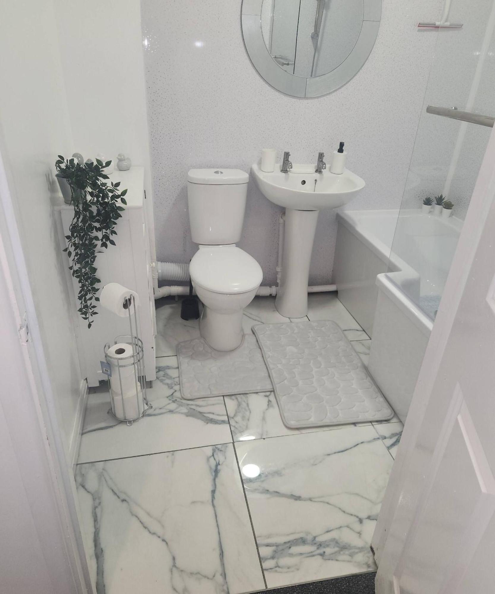 Lejlighed Serene Retreat - 2 Bedroom Flat For Rent *