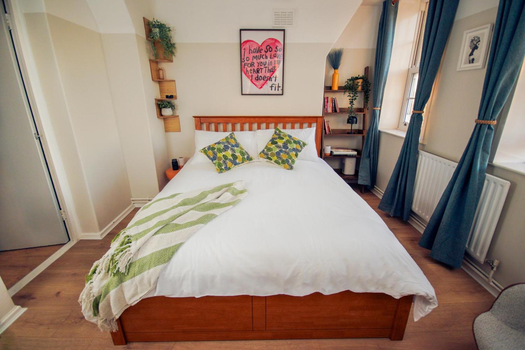 Stylish 1 Bedroom In The Heart Of Angel Leilighet