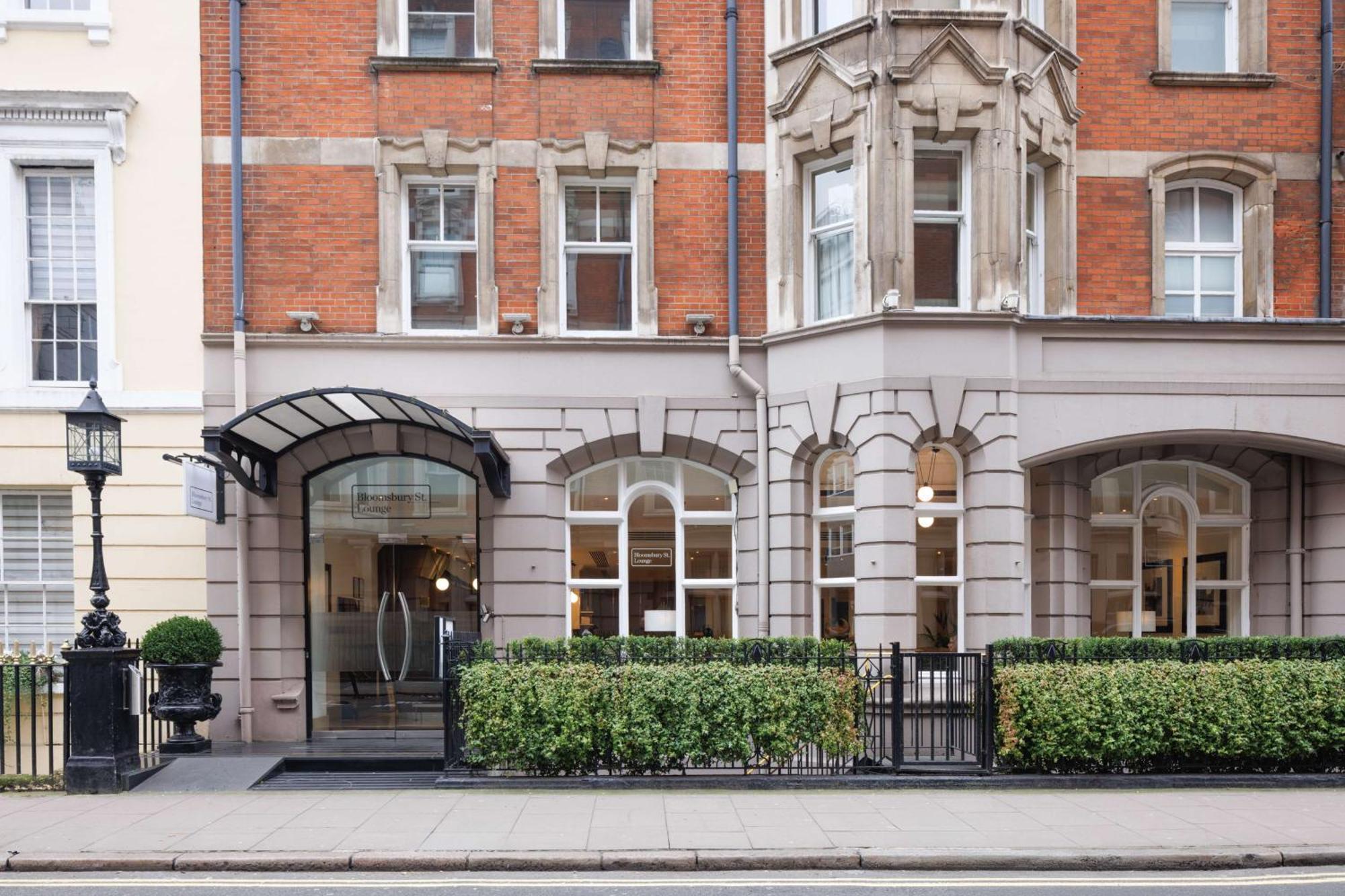 Radisson Blu Hotel, Tottenham Court Road - Formerly Kenilworth 4*