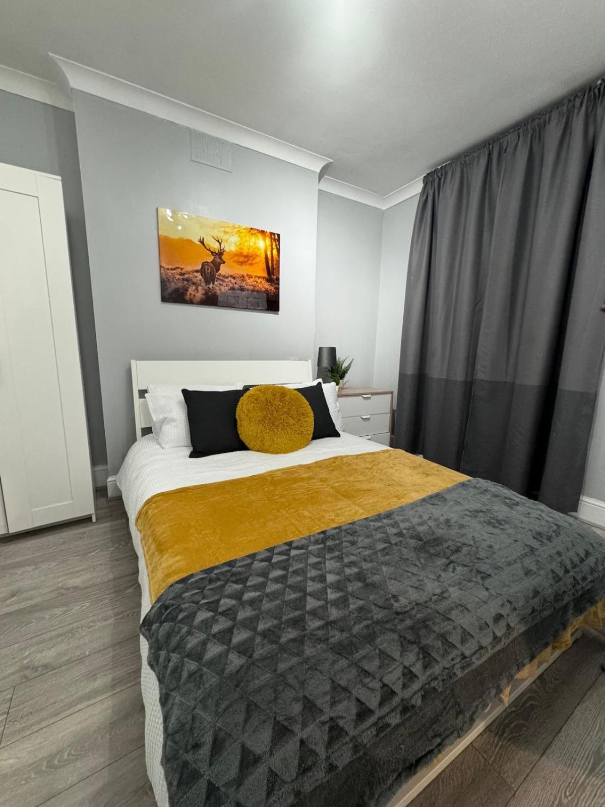 Stylish 2-bed Garden Flat, 5 Mins To Brixton Lägenhet London
