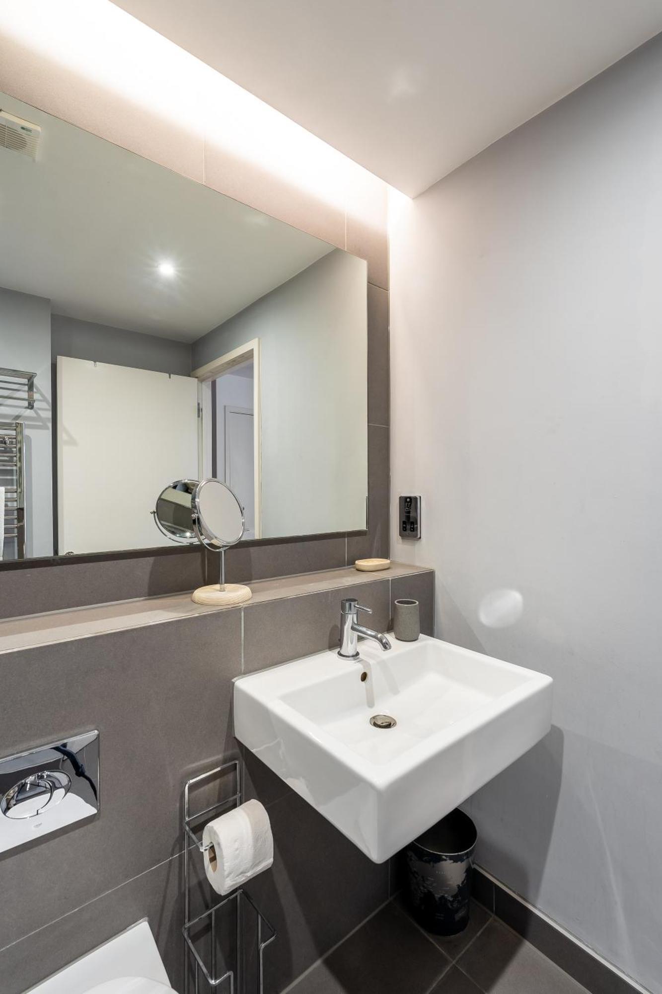 Apartment Luxury Hotel-style In Notting Hill
