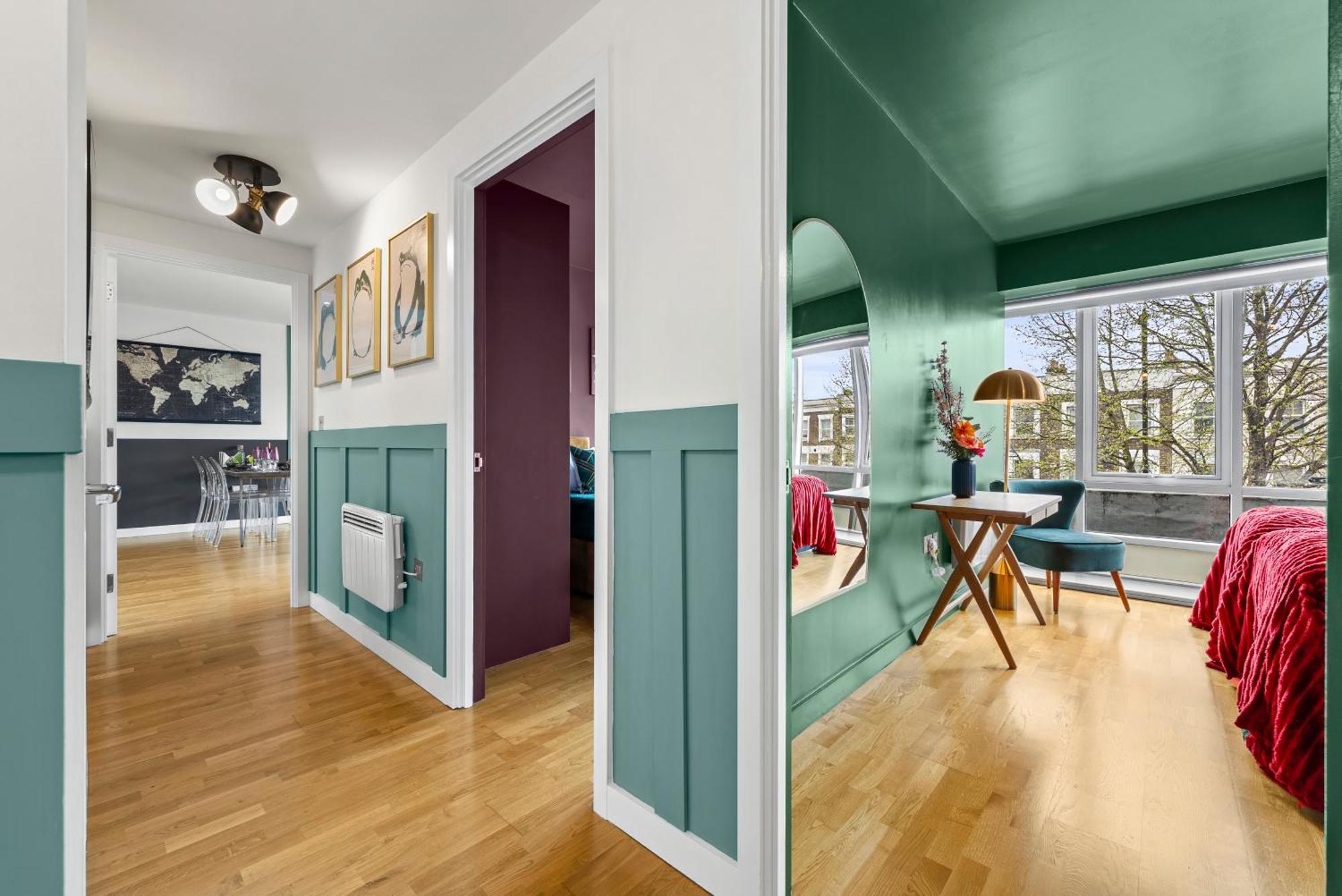 Dapper In Bustling Holloway, Islington By Gold London
