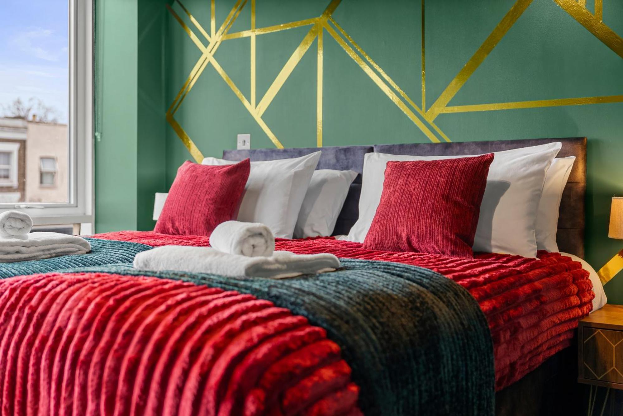 Apartment Dapper In Bustling Holloway, Islington By Gold *