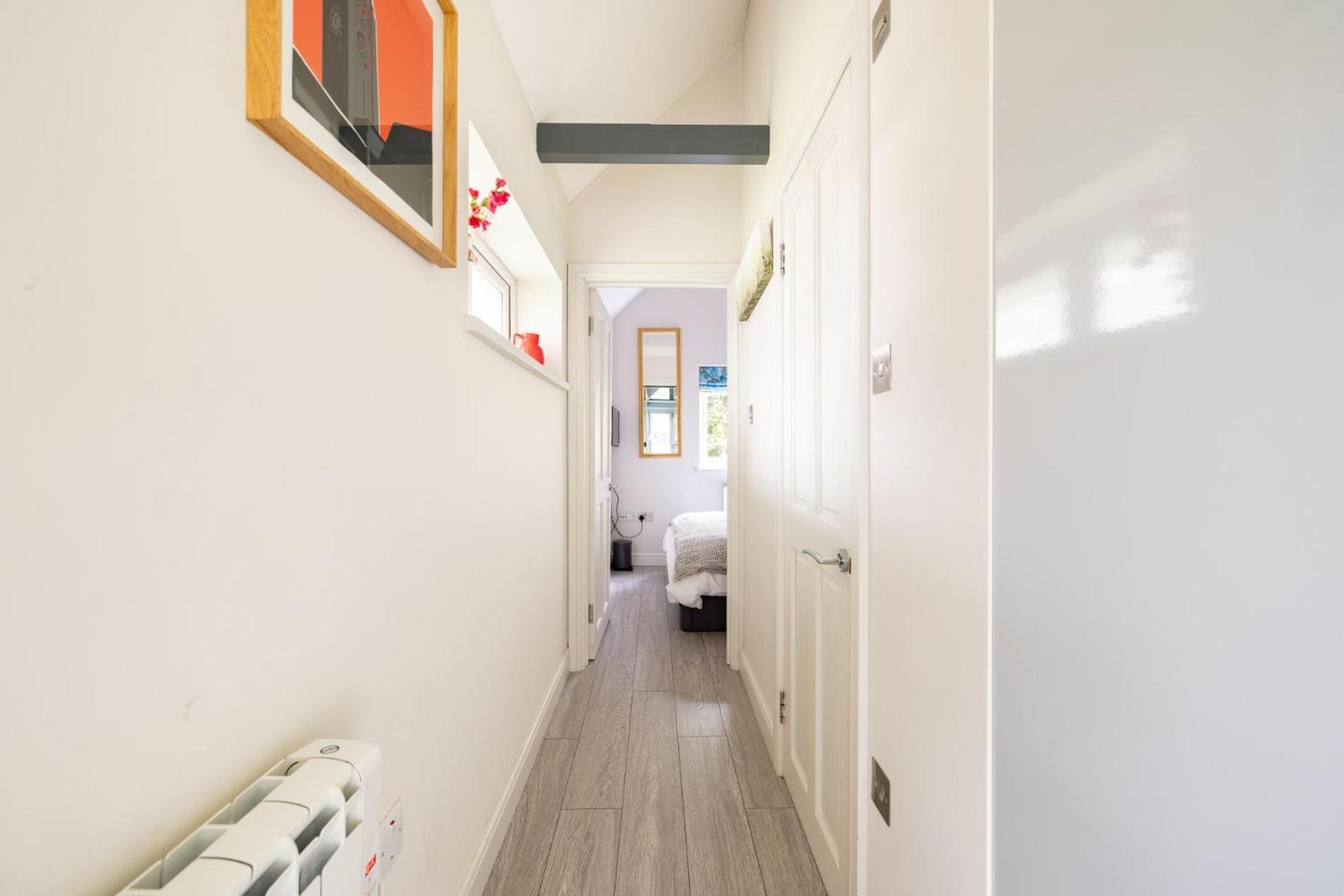 Robin'S Nest, 1 Bedroom Near Wimbledon Apartment *